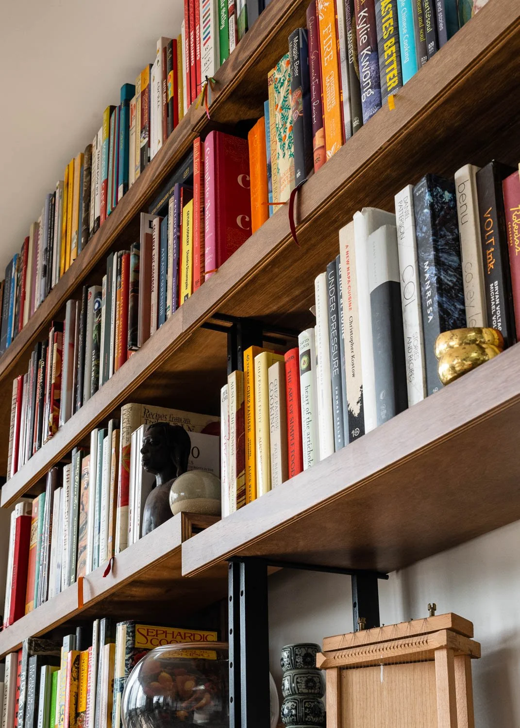 20200919_Oscar-Shelves_040_WEB.jpg