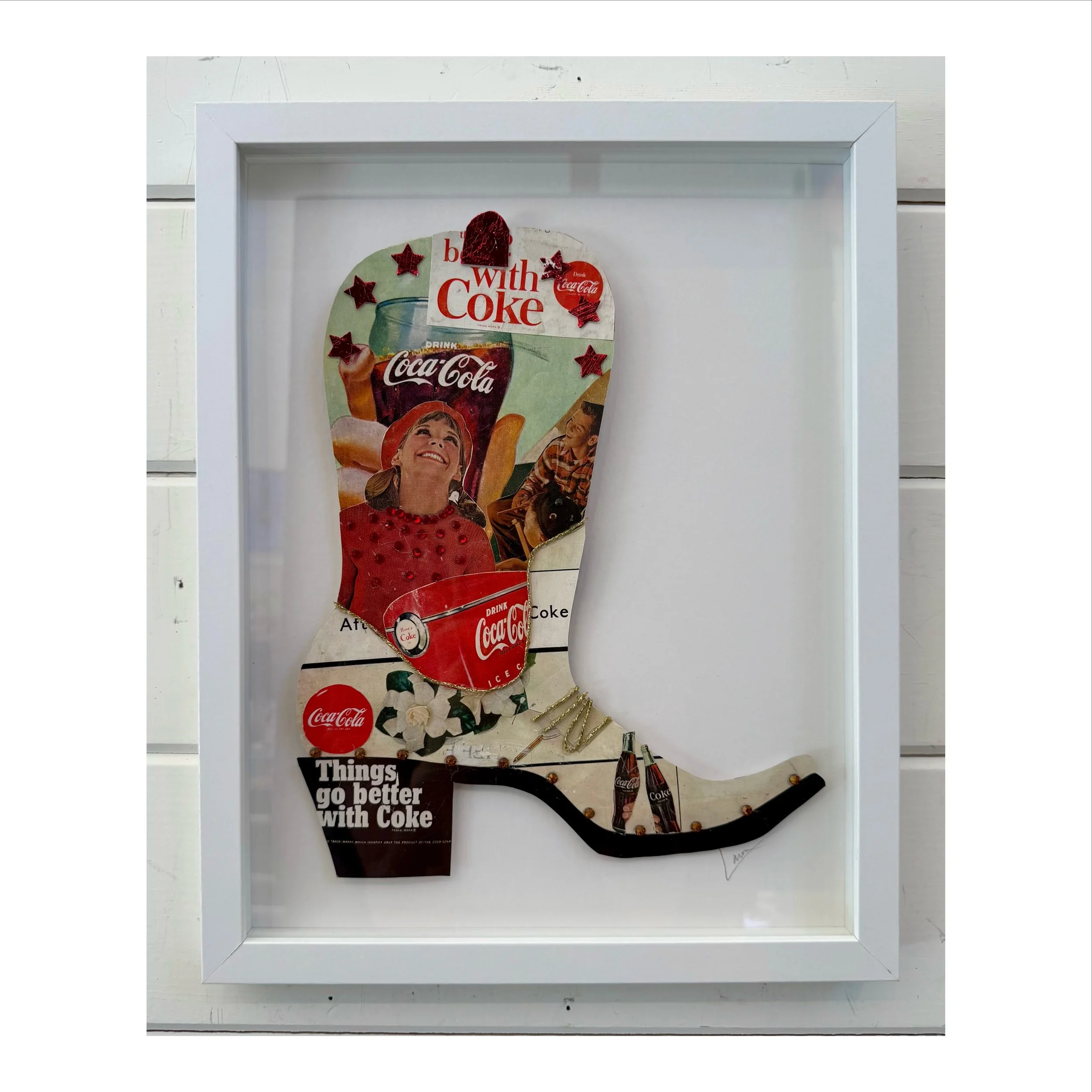 &ldquo;Things go better with a Coke&rdquo; // Recent commission complete for a local @cocacola lover!! // Made with a collection of vintage coke adds from the 50s and 60s

#lauratateart #collageart #collagecowboy #westernart #cowboyart