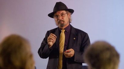 Hypnotist Jim Daley at Raspberry Days