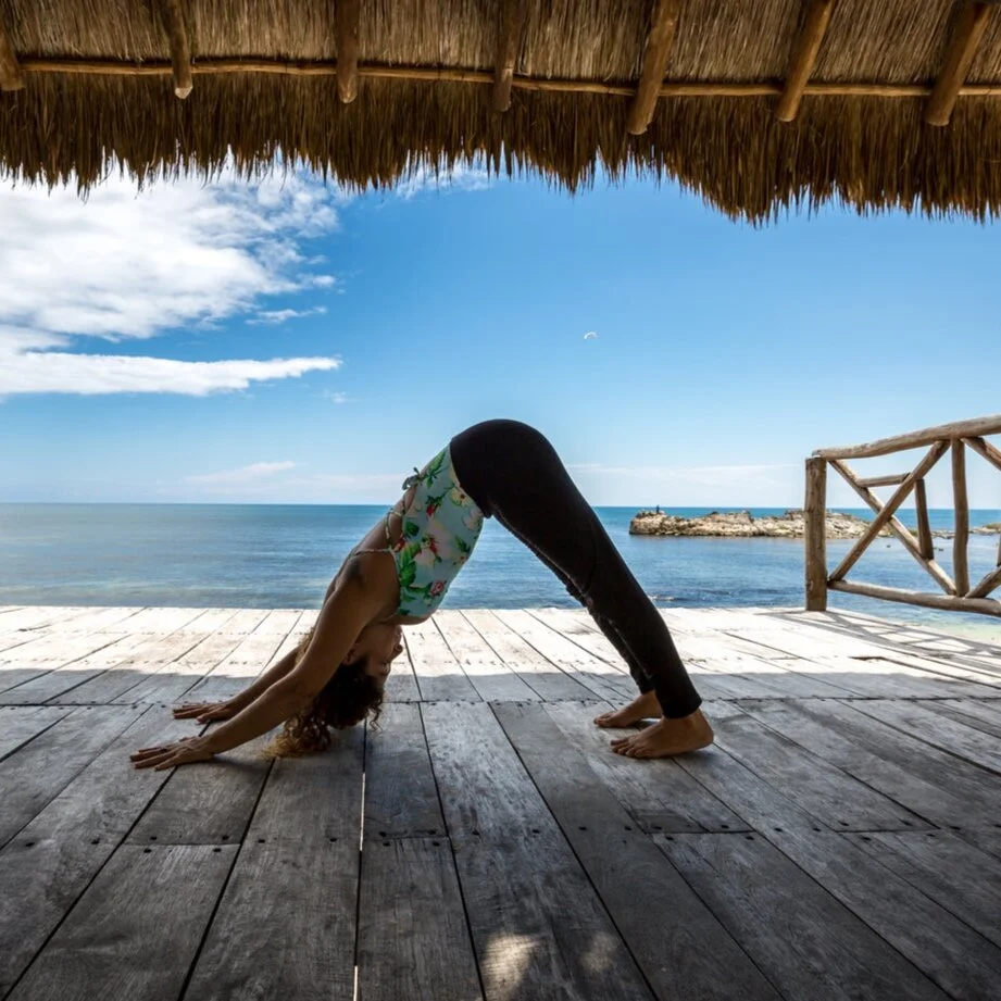 Episode 8 – Itzel Olvera’s story: Becoming who she really wanted to be thanks to Tulum and yoga