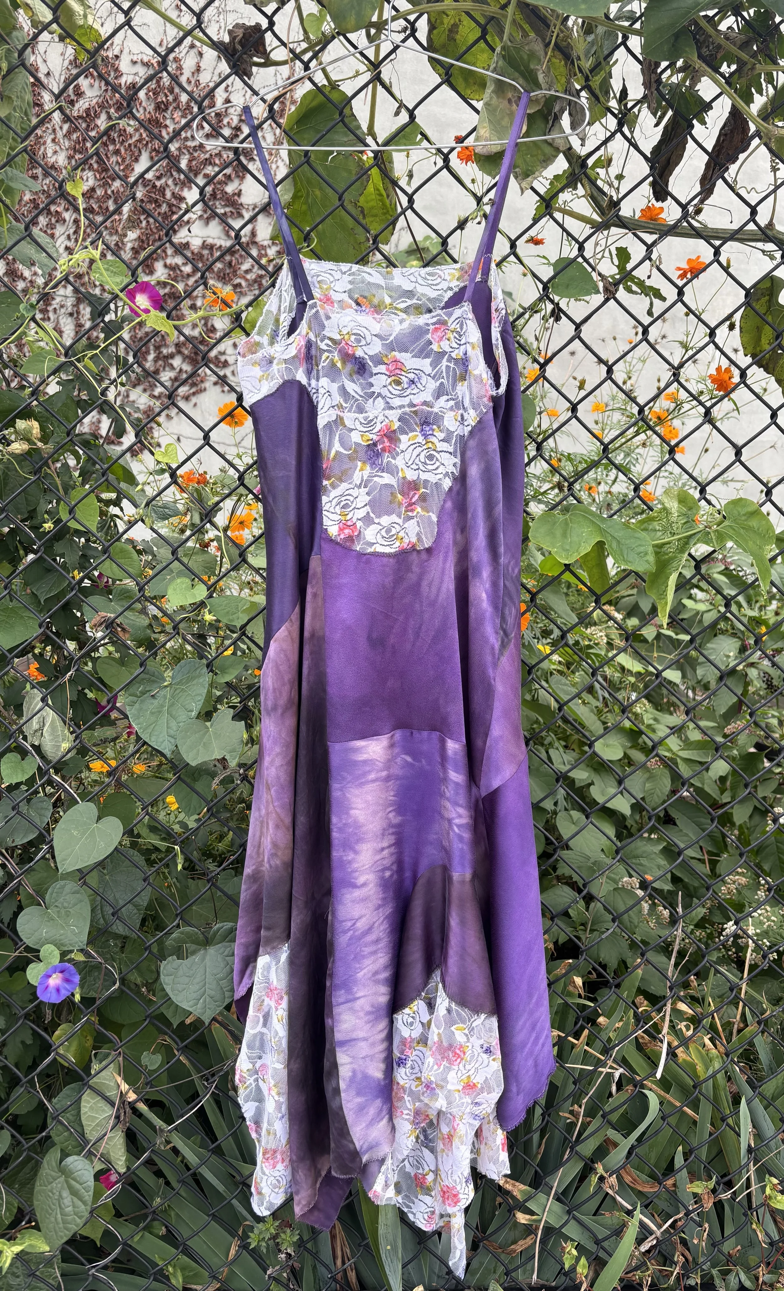 purple dress back.jpg
