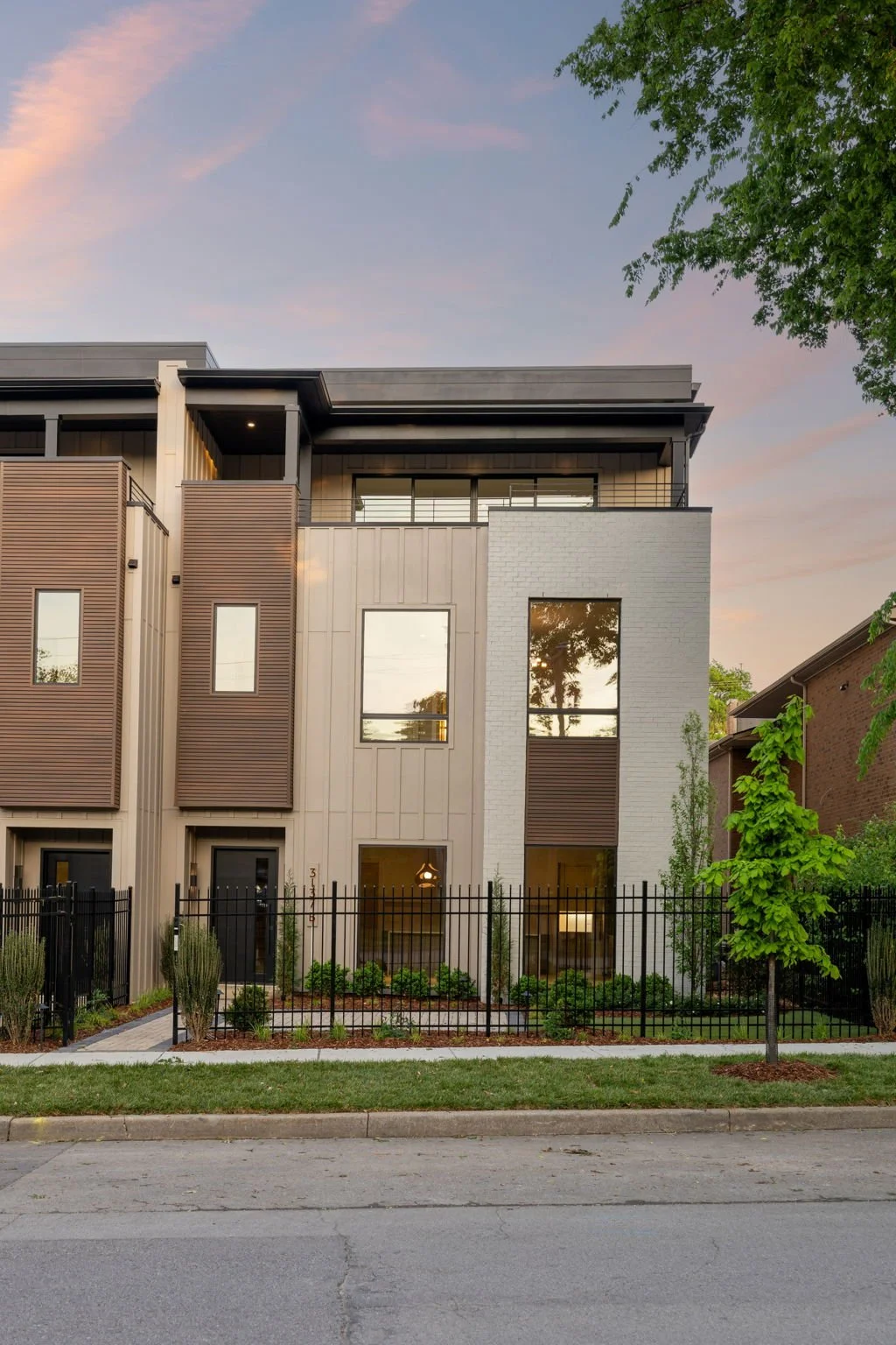 92-3137 Long Blvd Unit B - 005 (2).jpg