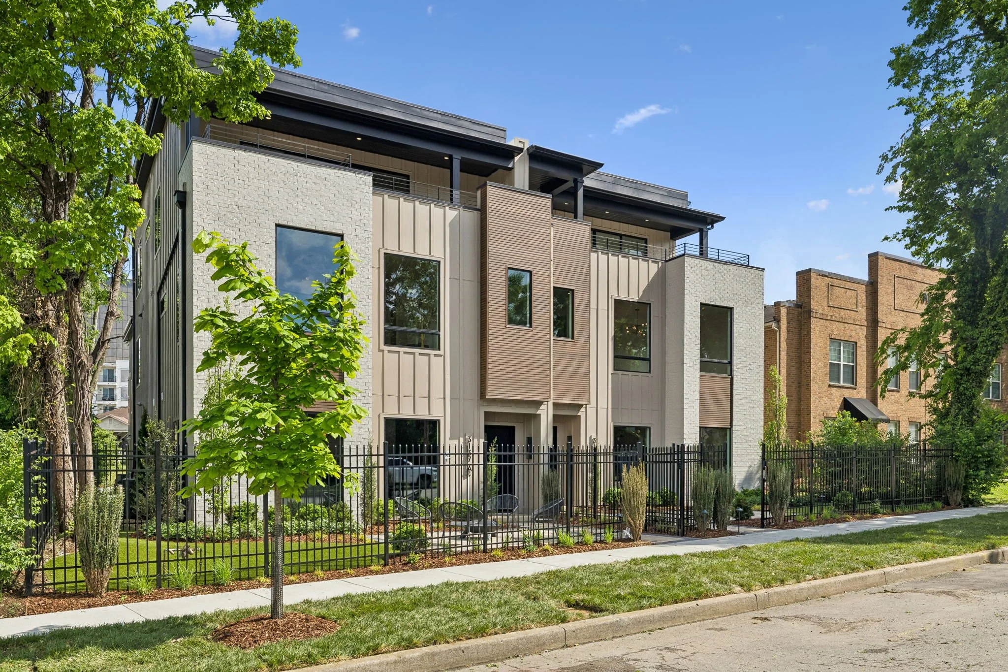 1-3137 Long Blvd Unit A - 001.jpg