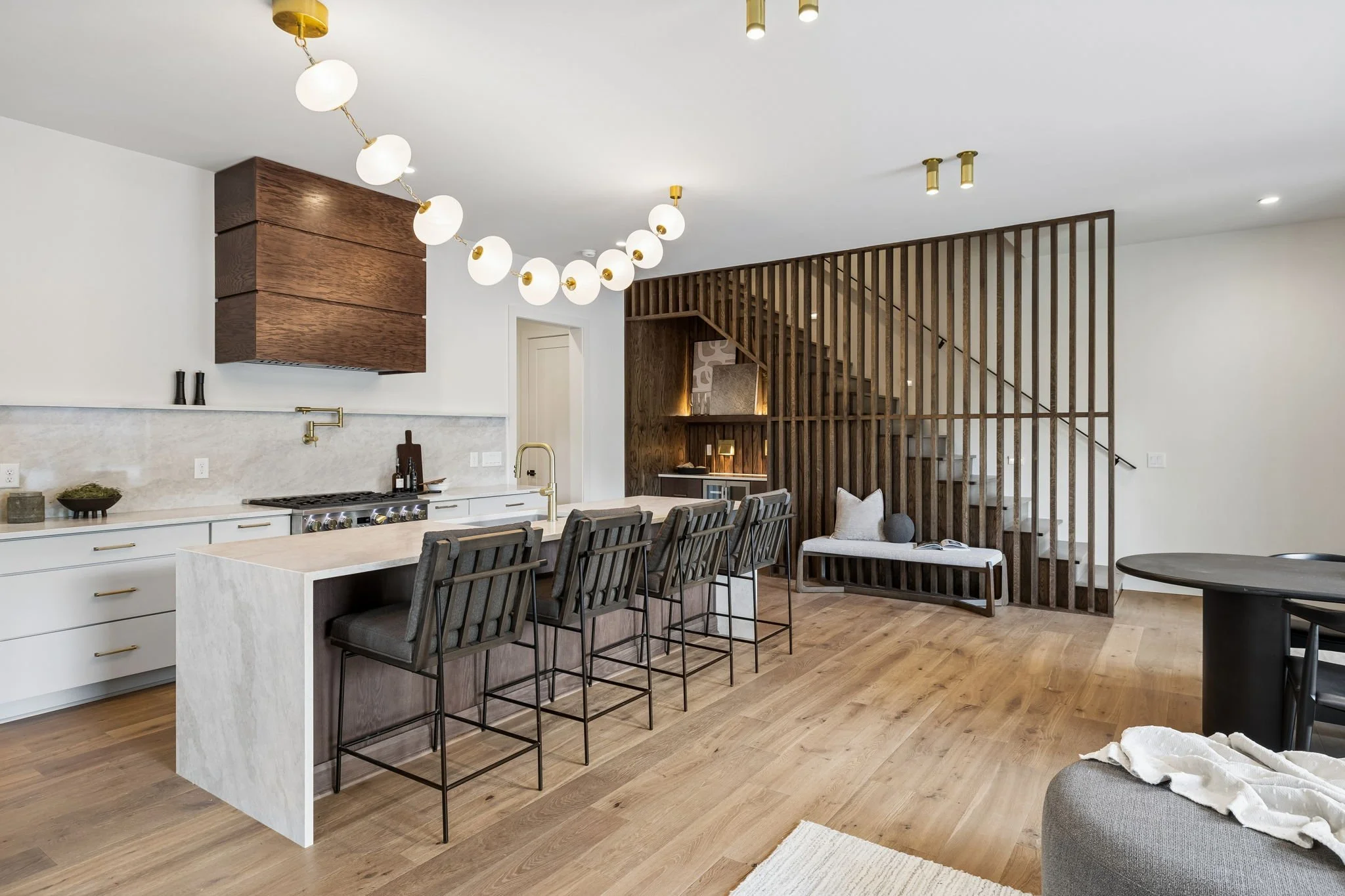 24-3137 Long Blvd Unit A - 024.jpg