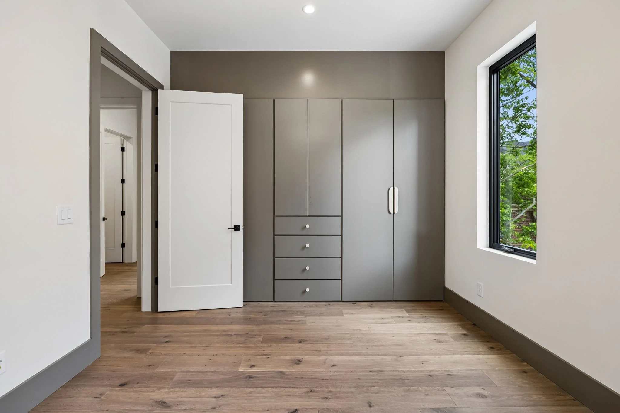 61-3137 Long Blvd Unit A - 061.jpg