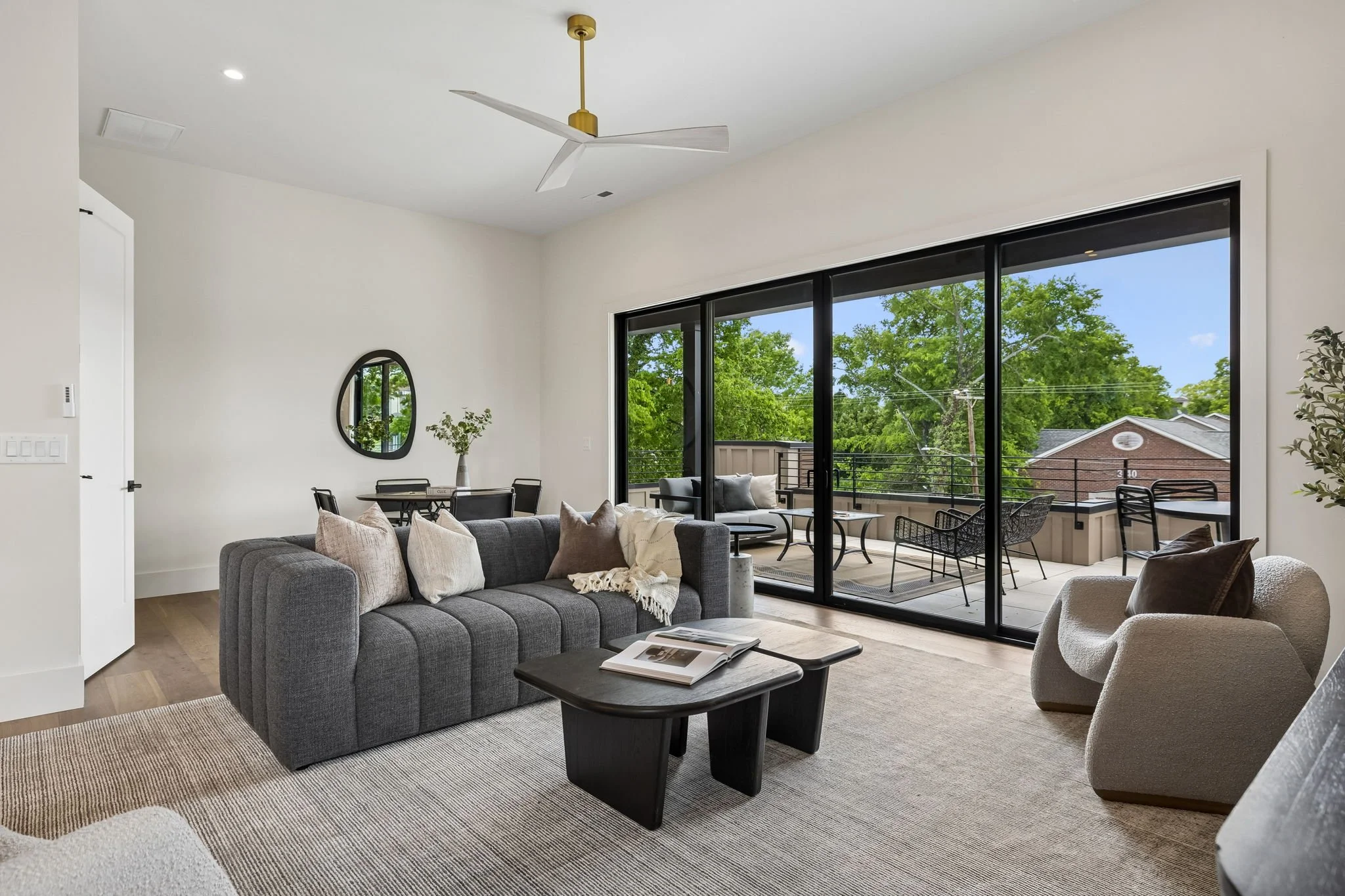 69-3137 Long Blvd Unit A - 069.jpg