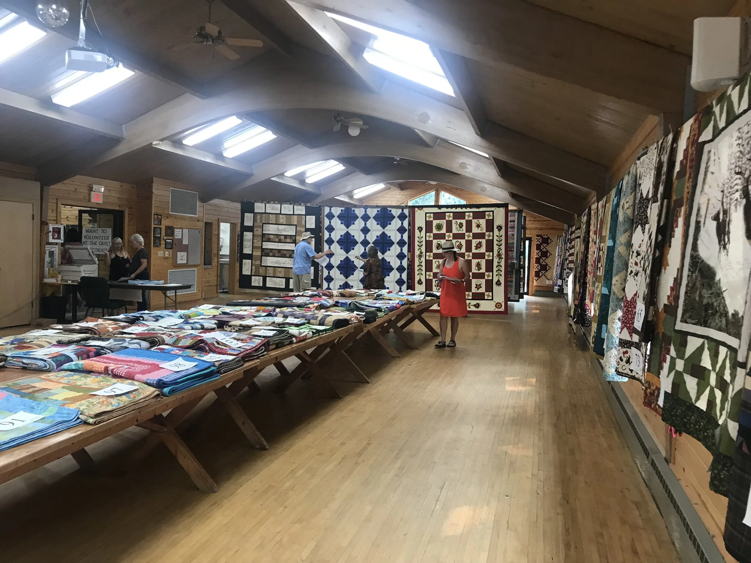 Quilt Auction — Camp Knutson Volunteers