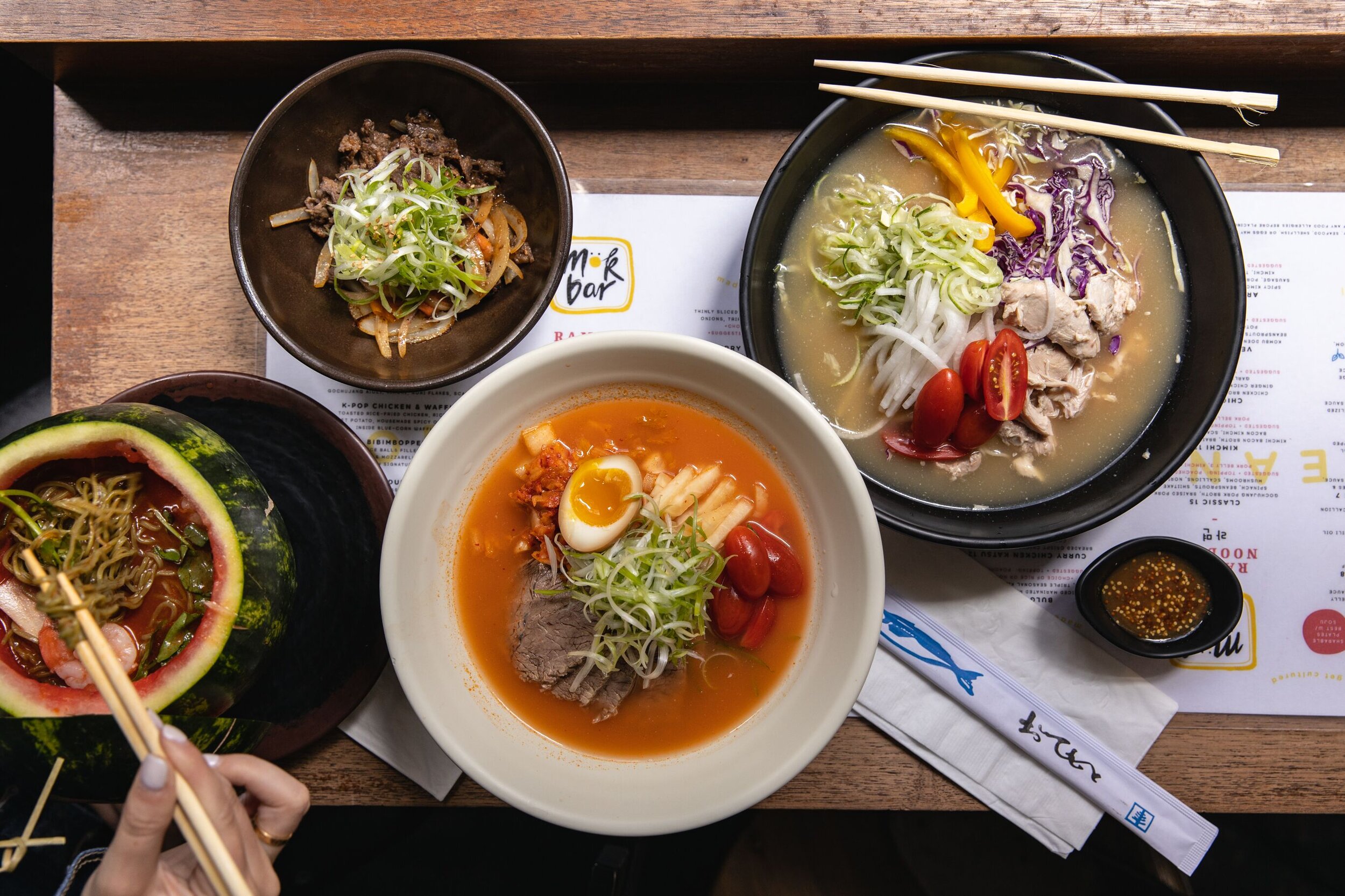 overhead shot of bowls of ramen 