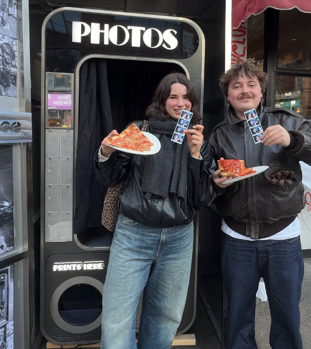 Meet Cutes NYC x Chelsea Market Photobooth 