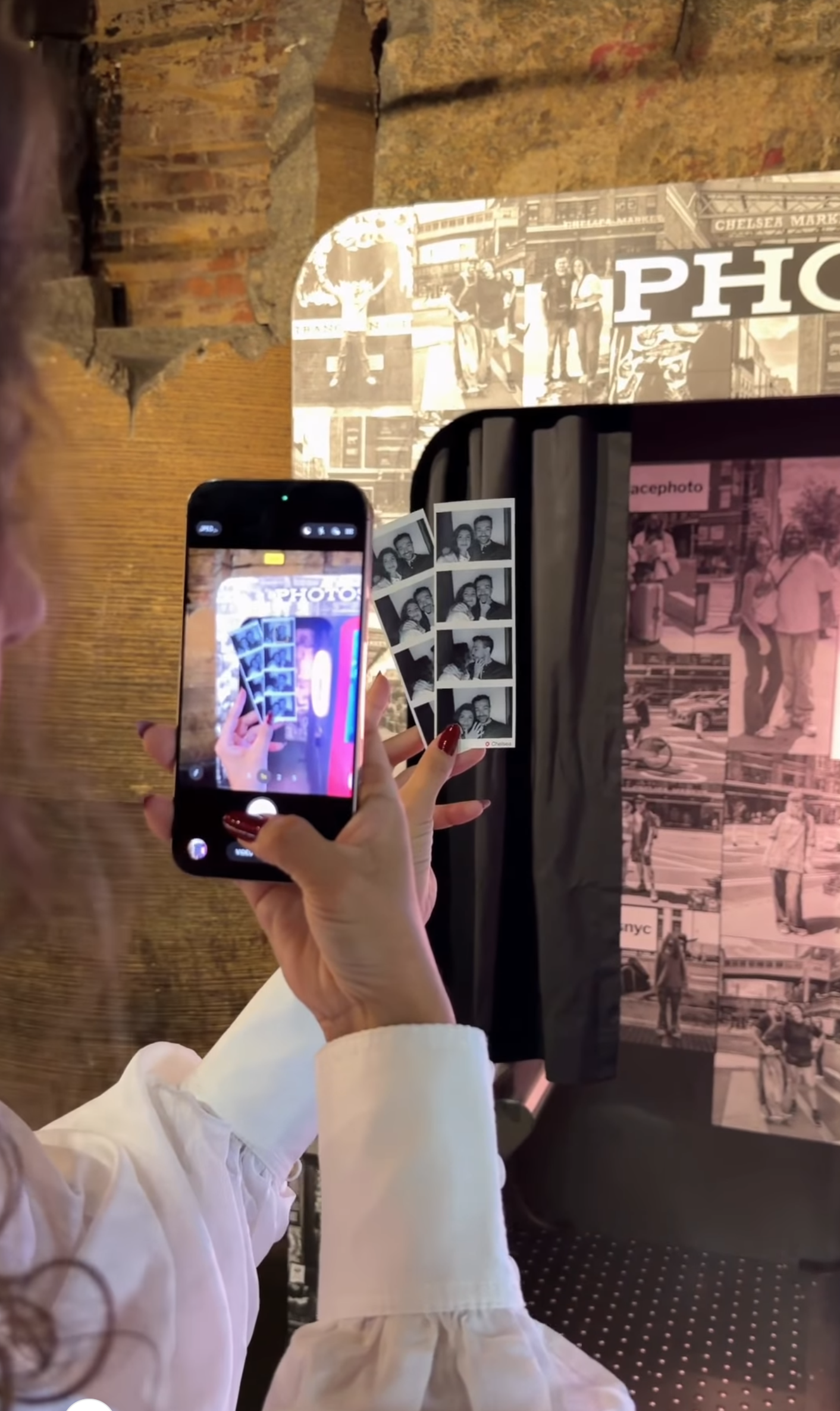 Meet Cutes NYC x Chelsea Market Photobooth 