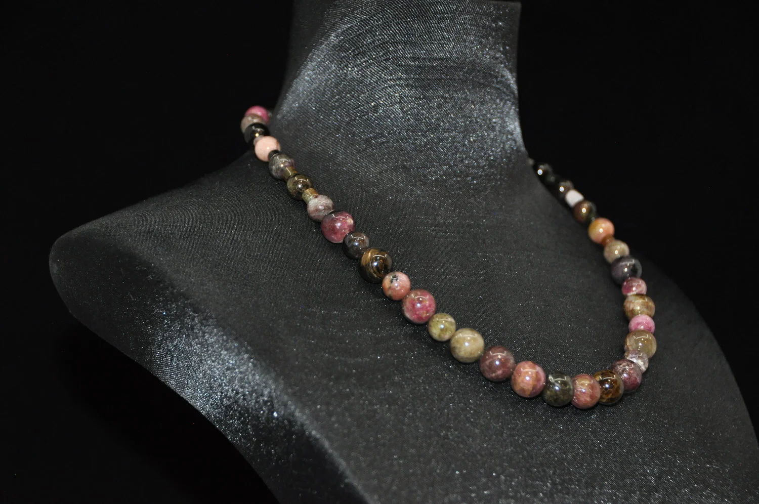 Tourmaline Choker 1.jpg