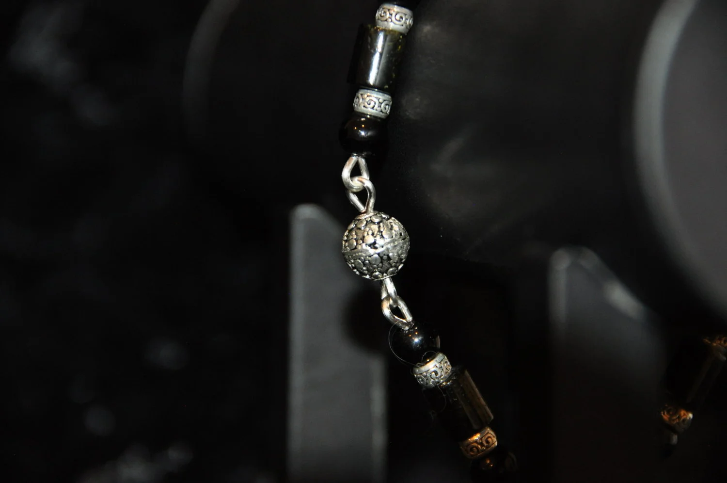 8+1_2%22+Black+Tourmaline,+Silver+&+Obsidian+Bracelet+3.jpg