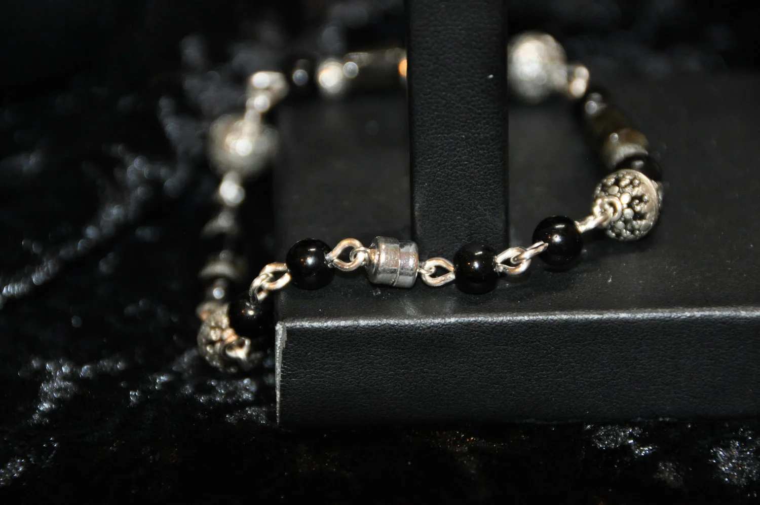 8+1_2%22+Black+Tourmaline,+Silver+&+Obsidian+Bracelet+5 (1).jpg