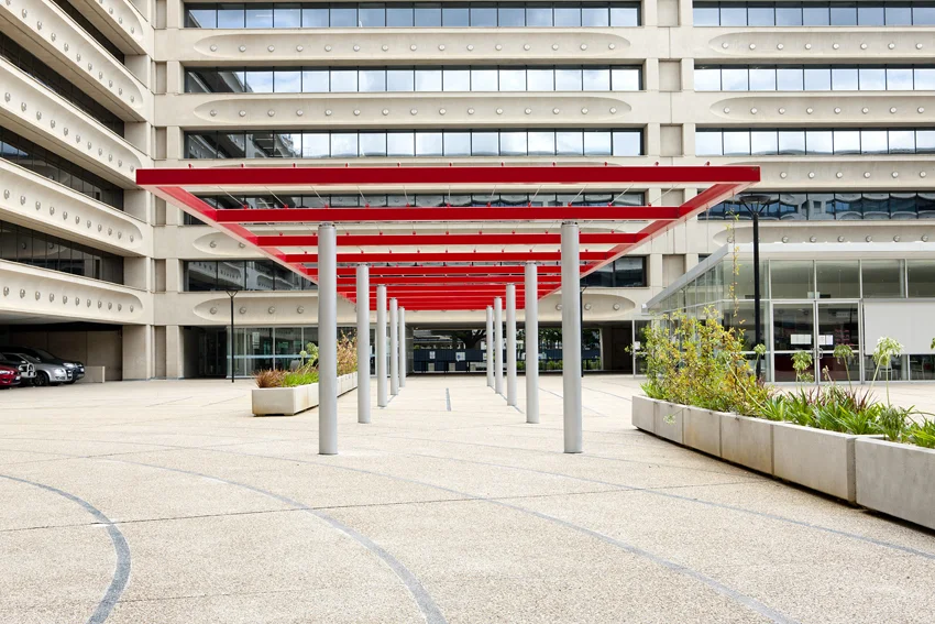 Edmund Barton Building — 33 Parallel