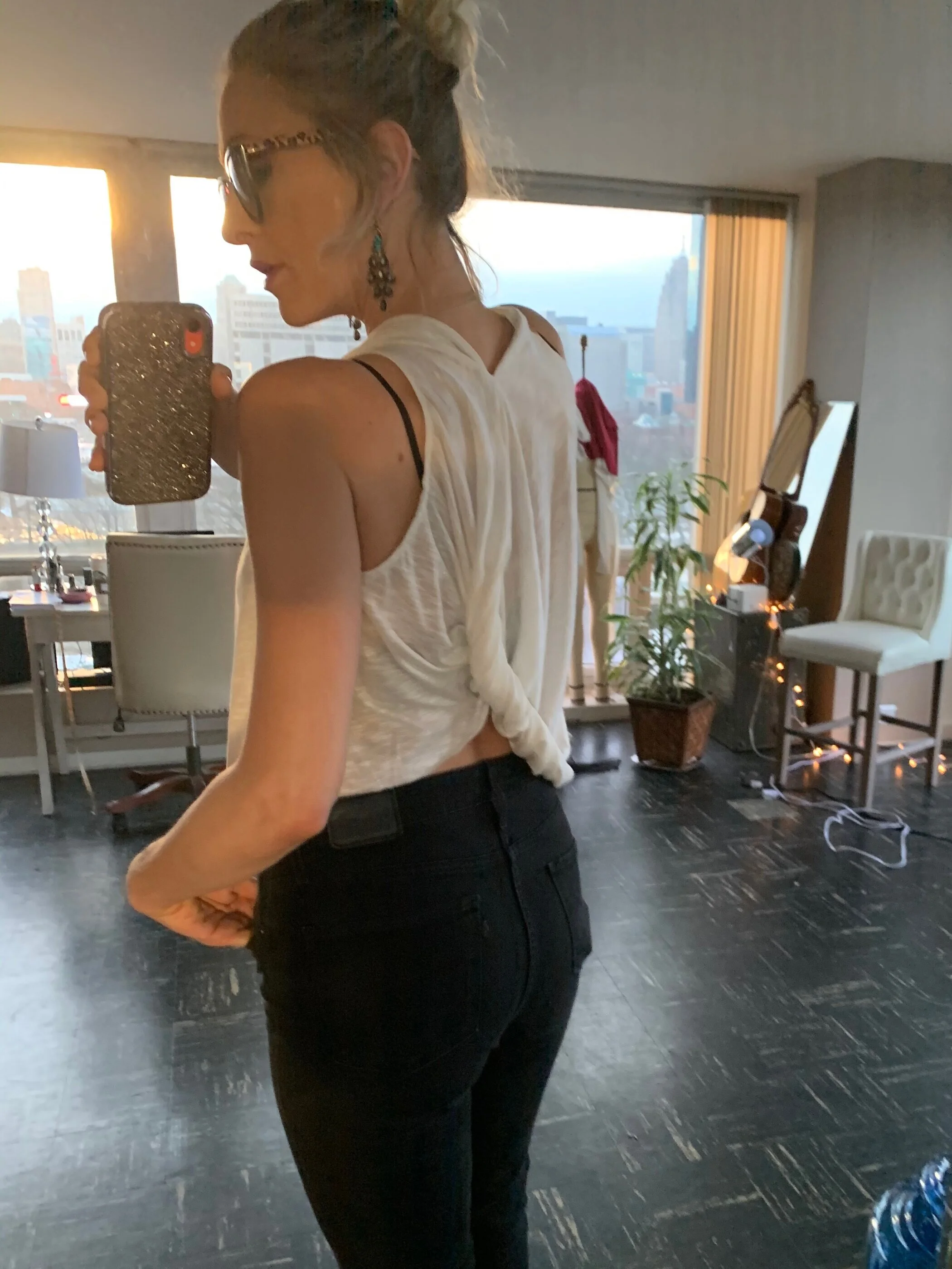 F9855607-2738-48AC-8053-7E798BCE0616