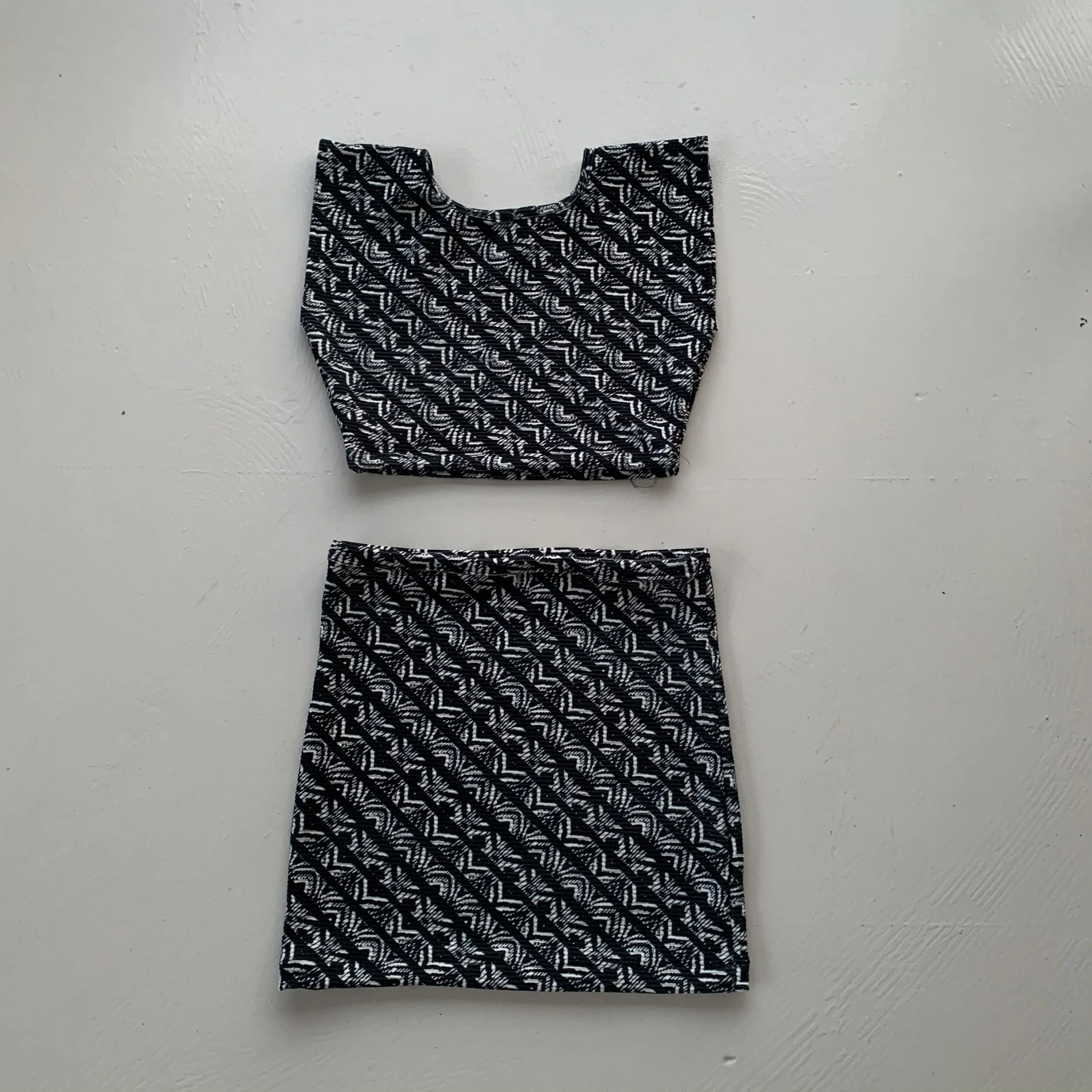 DC45FA5E-3D54-422B-8352-795FEDF944DA