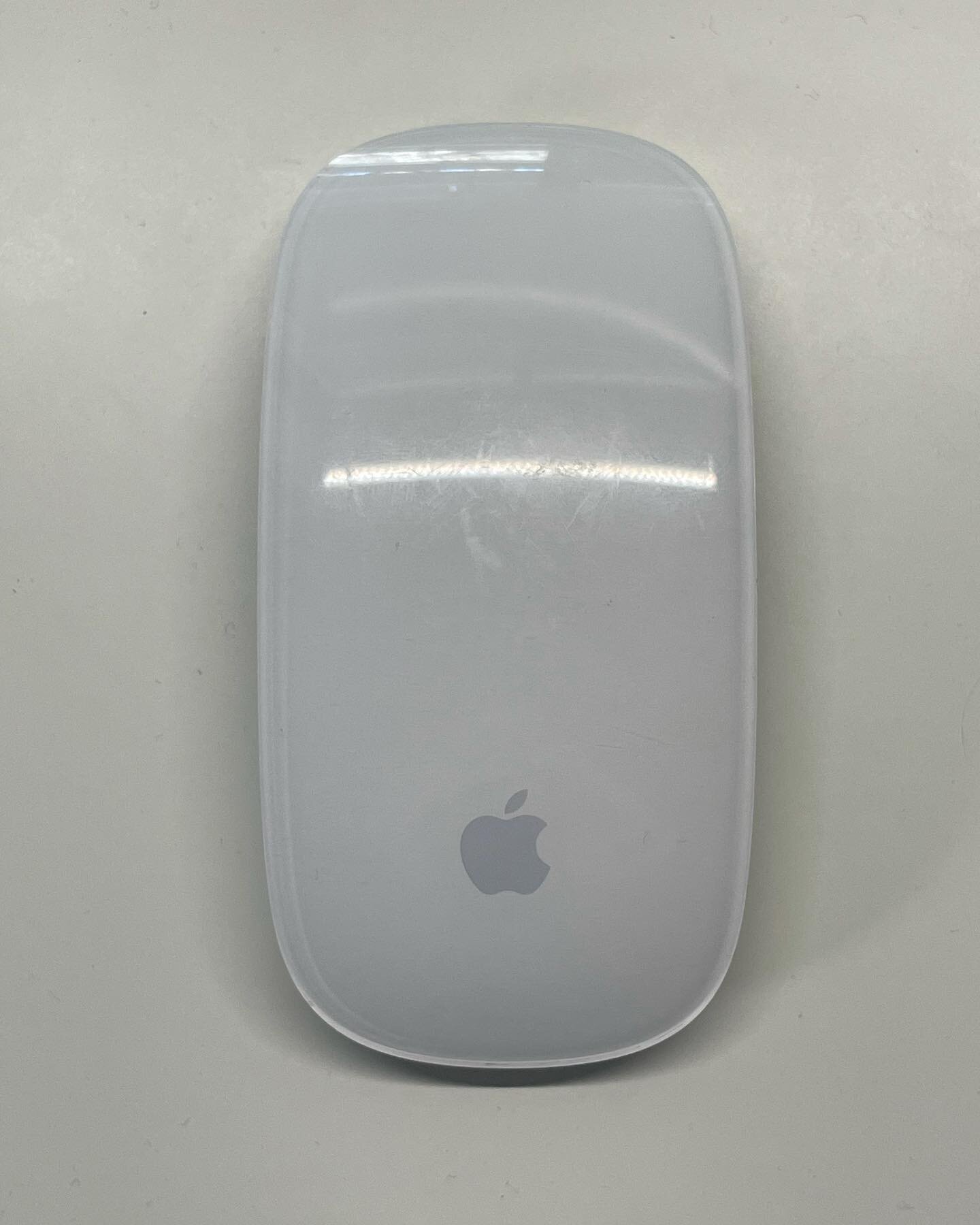 Bought the cheapest apple magic mouse I could find to tear apart. An array of cap sensors line the entire mouse surface, allowing the variety of touch interactions that are possible to create the magic!
&mdash;
The top of the mouse is a transparent p