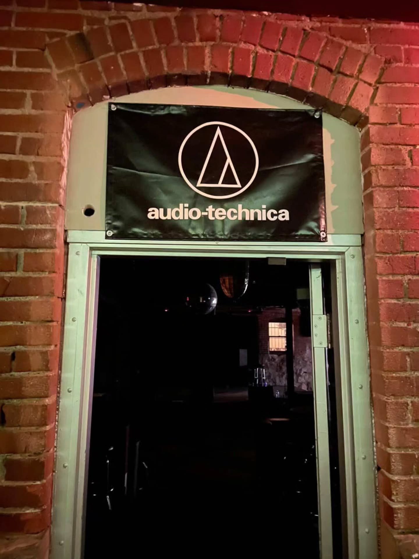 AUDIO TECHNICA APPRECIATION POST! 🎤

We want to give a HUGE shout out and THANK YOU to Gary and all our friends at Audio Technica @audiotechnicausa for their ongoing support of Musica! Thank you for providing amazing equipment and helping us make ou