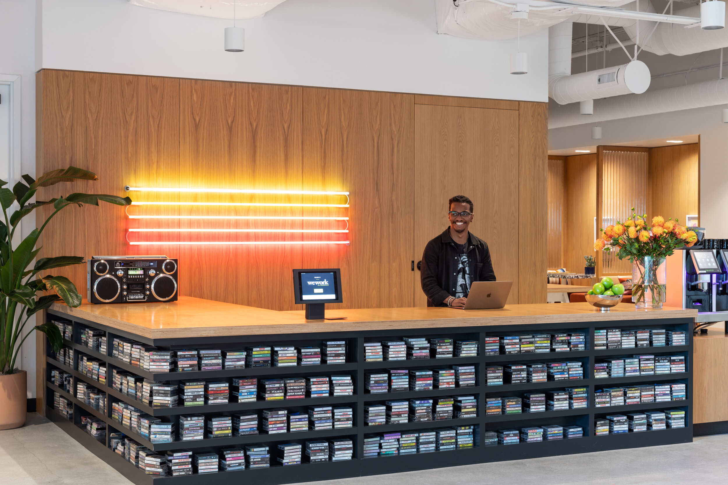 WeWork_Noho_FrontDesk-0115-Edit-Edit.jpg