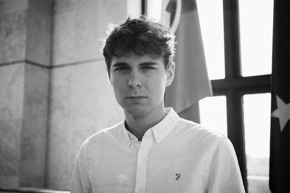 What You Need To Know About Jawline Sculpting