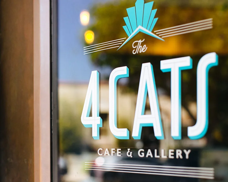 4cats-door.jpg