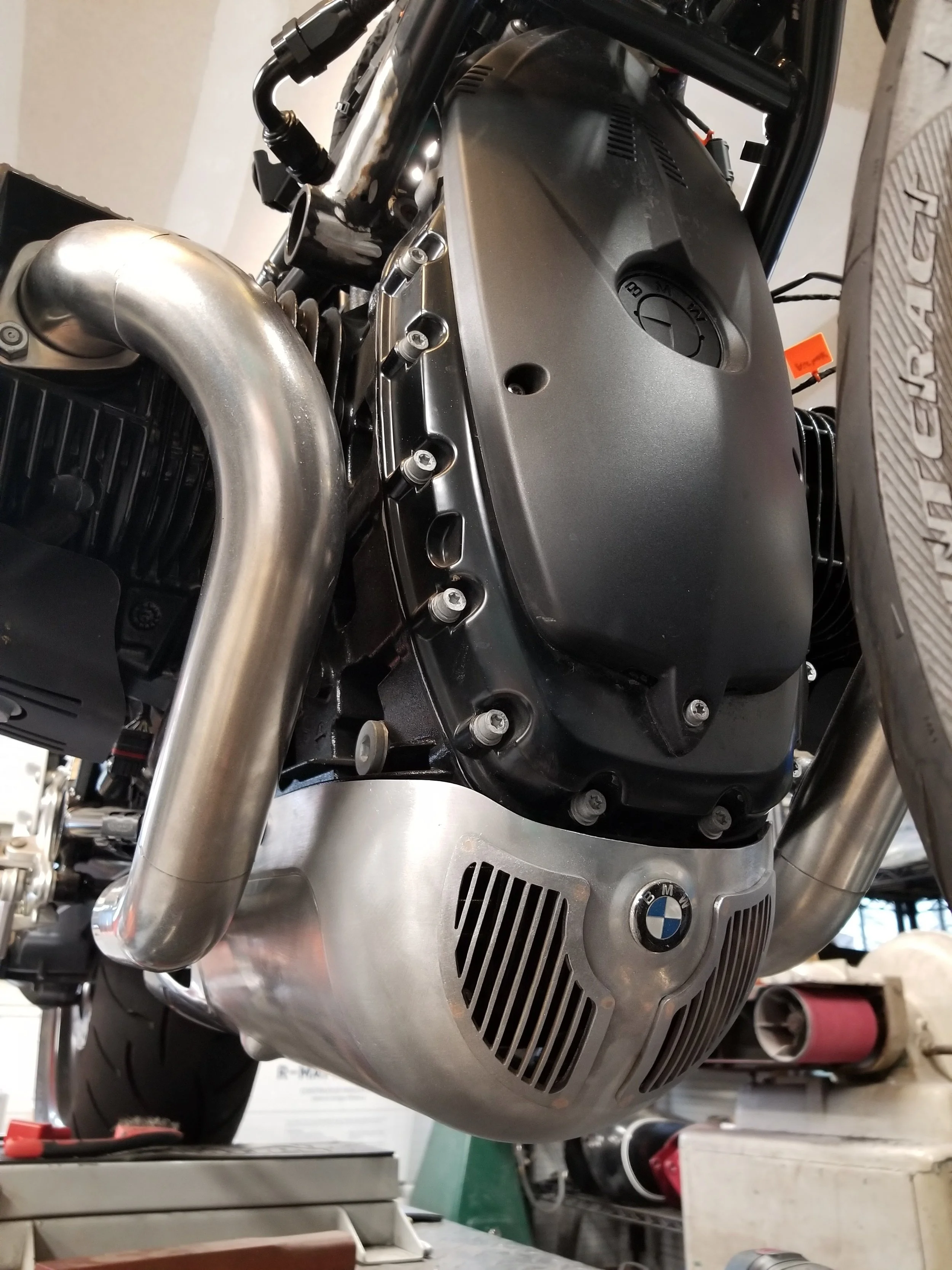 bmw_lowerunit.jpeg