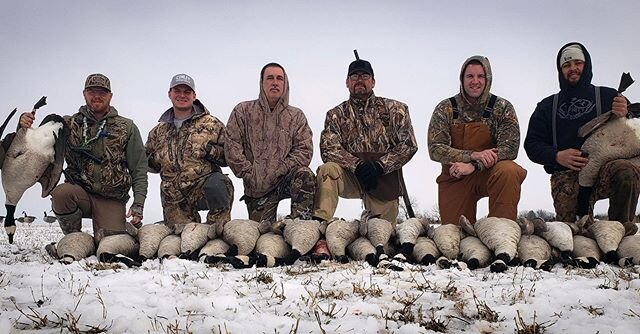 Snow covers were the ticket for a little extra jewelry #kansashonkers #tanglefreewaterfowl #frontrunneroutdoors