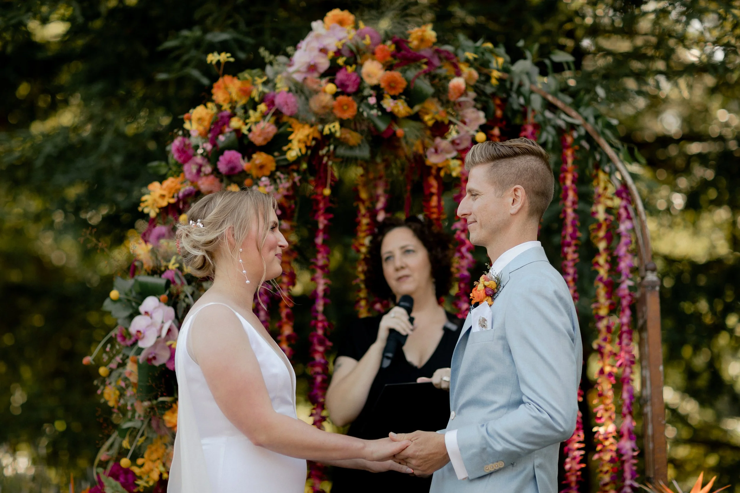 Outdoor wedding ceremony at Kennolyn Hilltop Hacienda in Soquel, CA