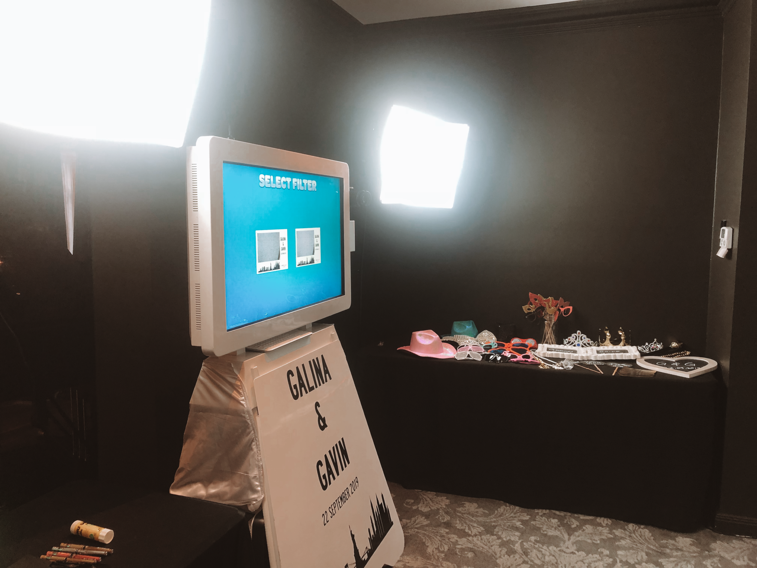 5 Reasons Having a Photobooth at your Wedding is Ideal!