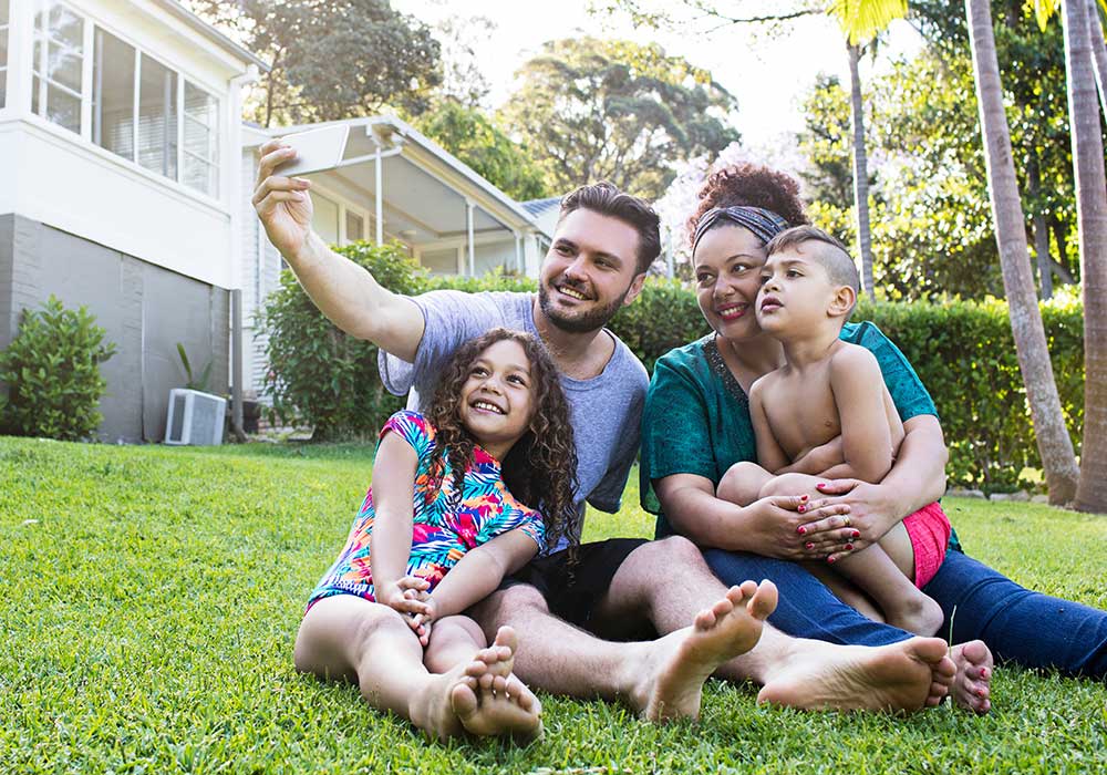 home-indigenous-family.jpg