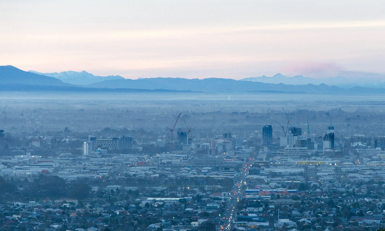 1280px-Aerial_of_Christchurch,_New_Zealand.jpg