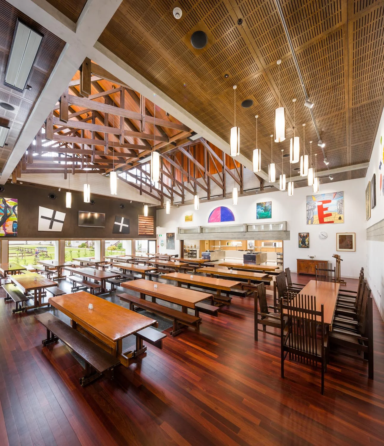 This new building for College House provides an expanded dining hall, new commercial kitchen and student accommodation in an earthquake resistant structure. The design is in the style of the existing modernist buildings which make up the College House campus but has been built using today’s construction methods. Completed in July 2015. NZIA Canterbury Architecture Award May 2016 ❮