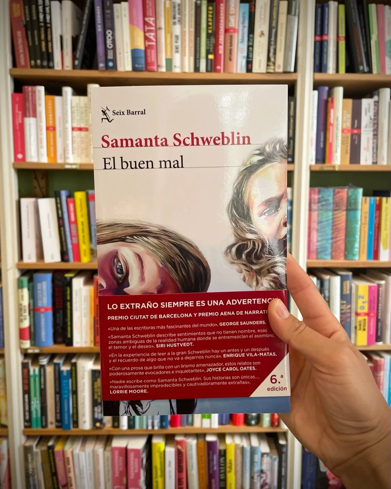 &iquest;Sab&iacute;as que&hellip;👀👀

&hellip;la autora de este libro ha ganado un premio de 1.000.000 de euros por esta obra?
Esta escritora argentina ha ganado el Premio Aena de Narrativa Hispanoamericana por El buen mal, al mejor libro de 2025.

