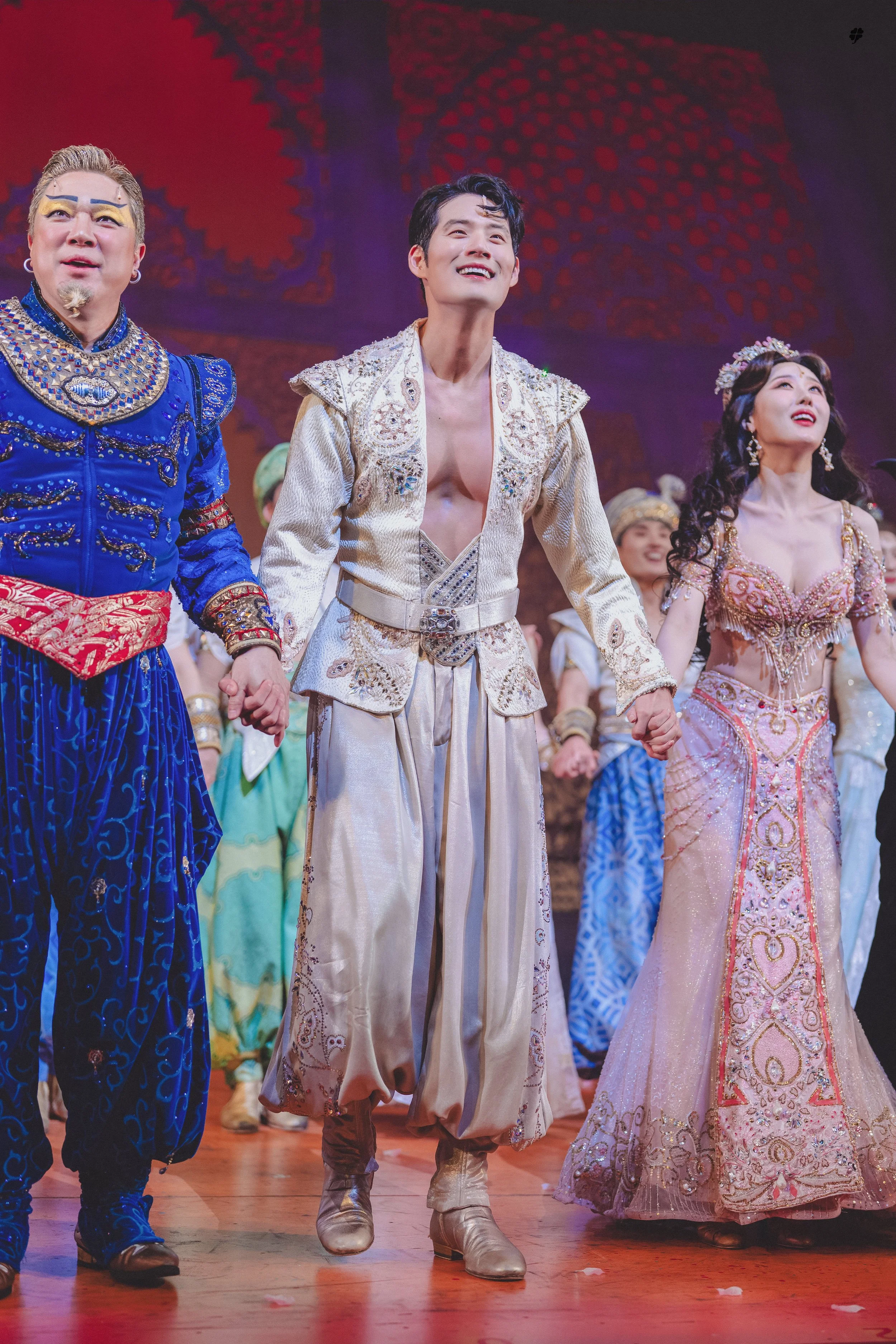 aladdin_11.jpg