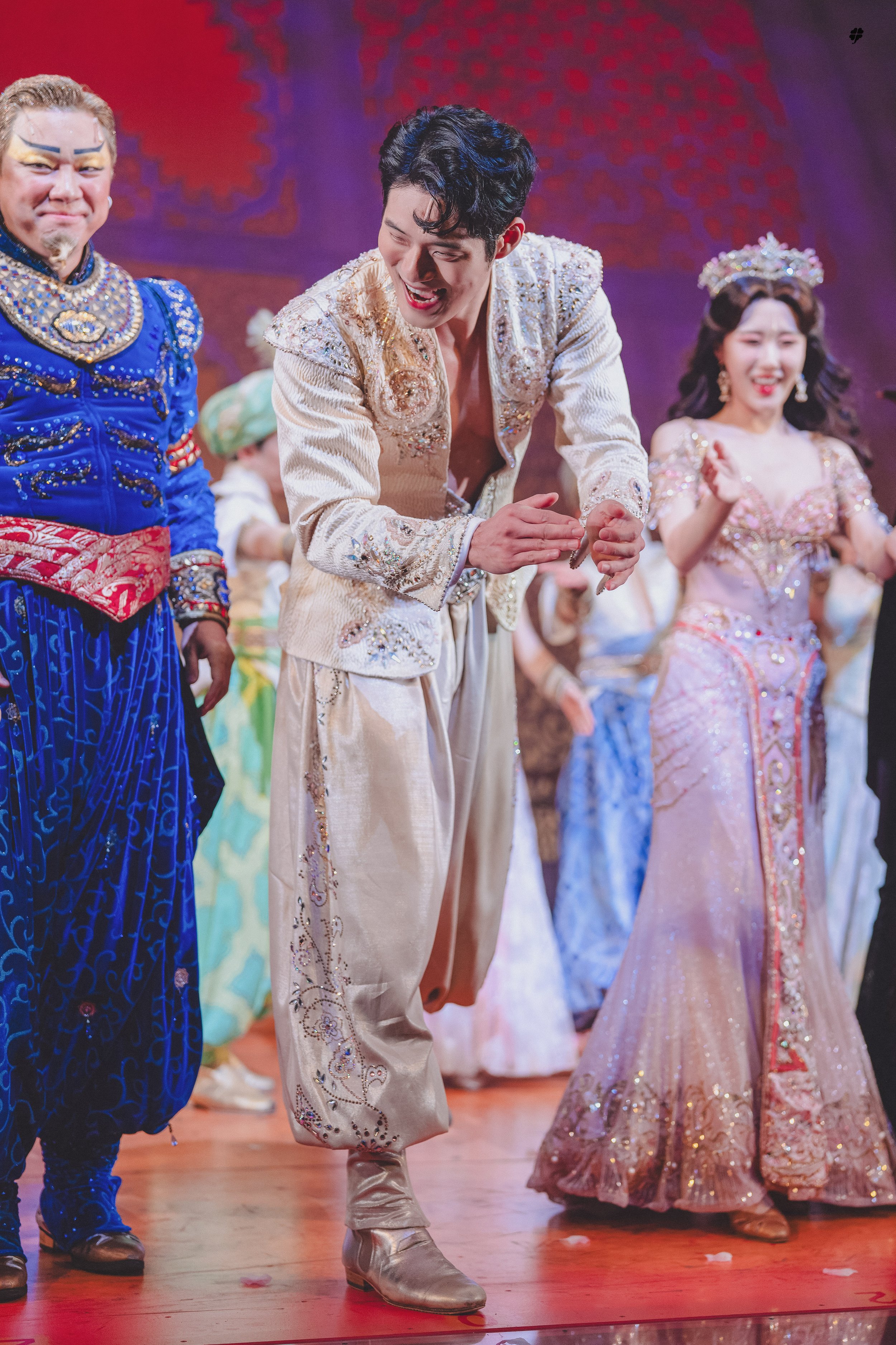 aladdin_32.jpg