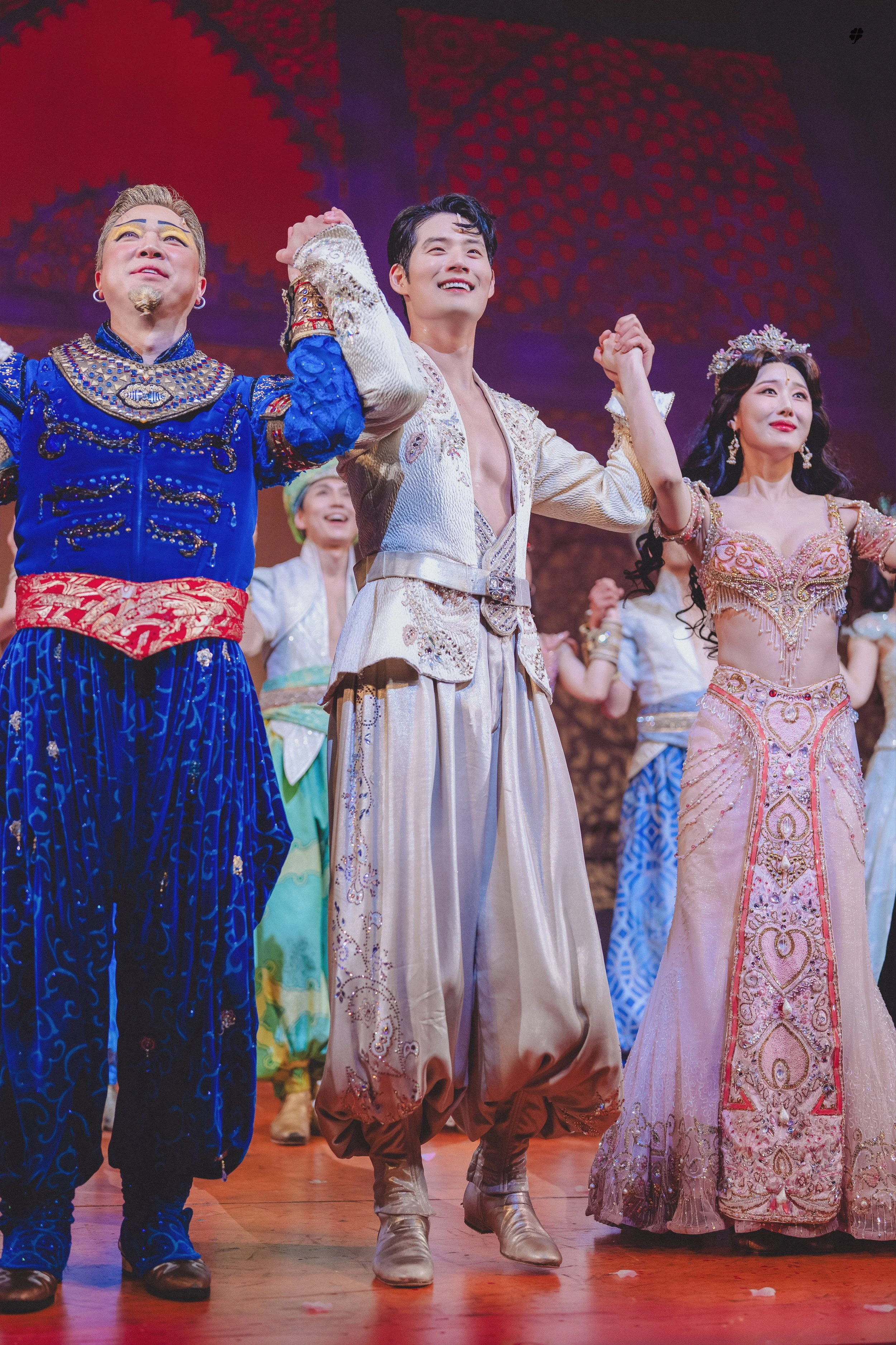 aladdin_33.jpg