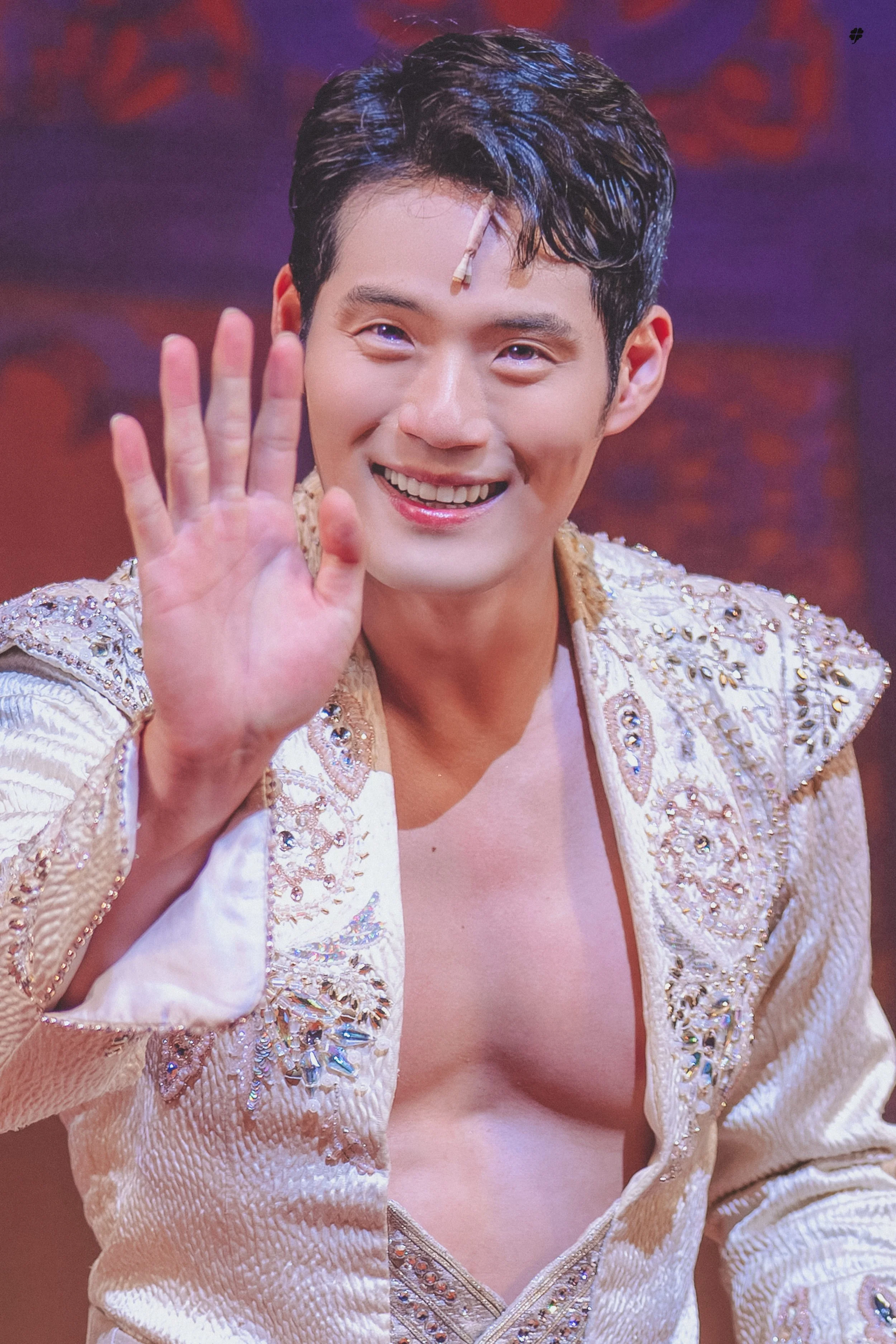 aladdin_2_16.jpg