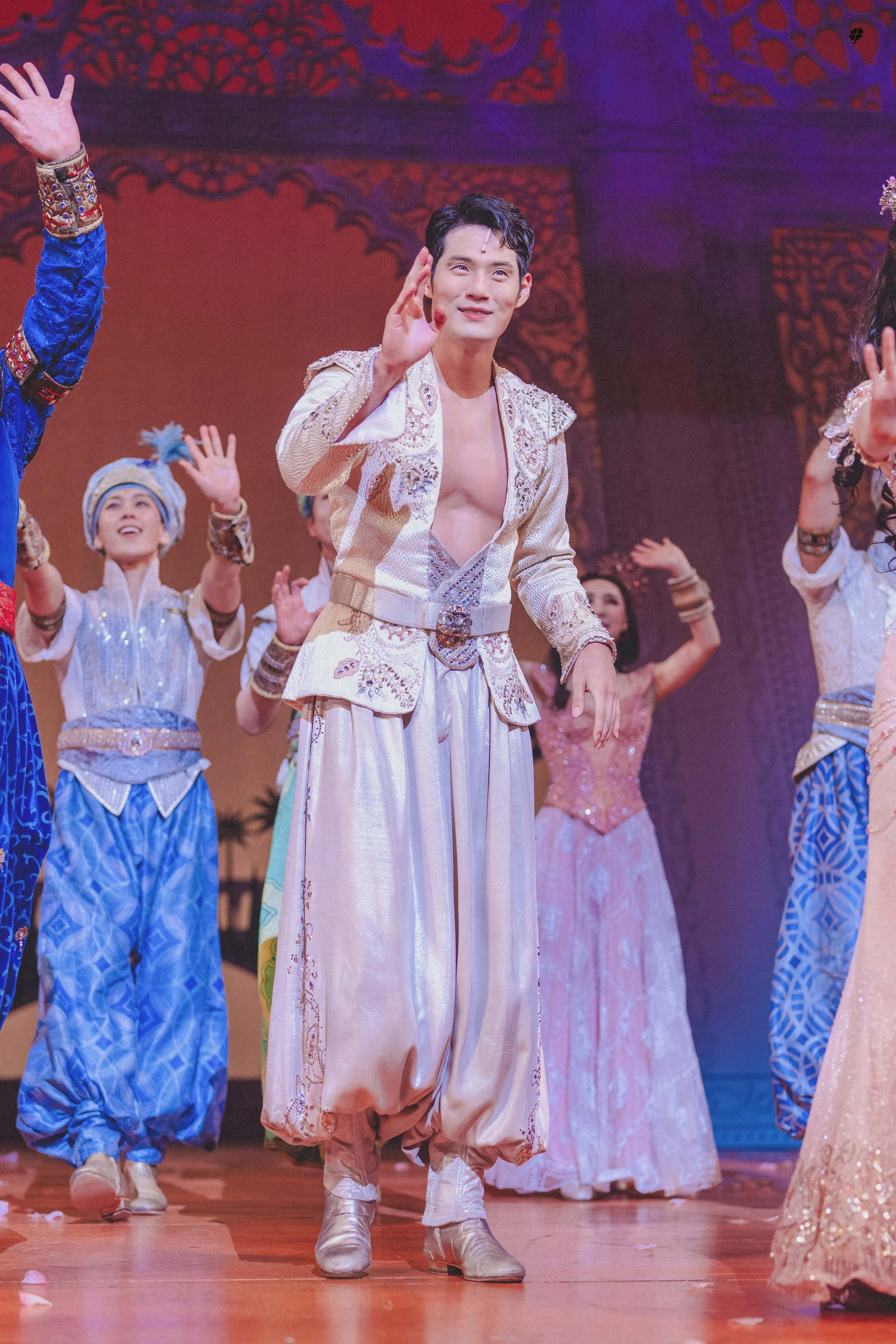 aladdin_2_36.jpg