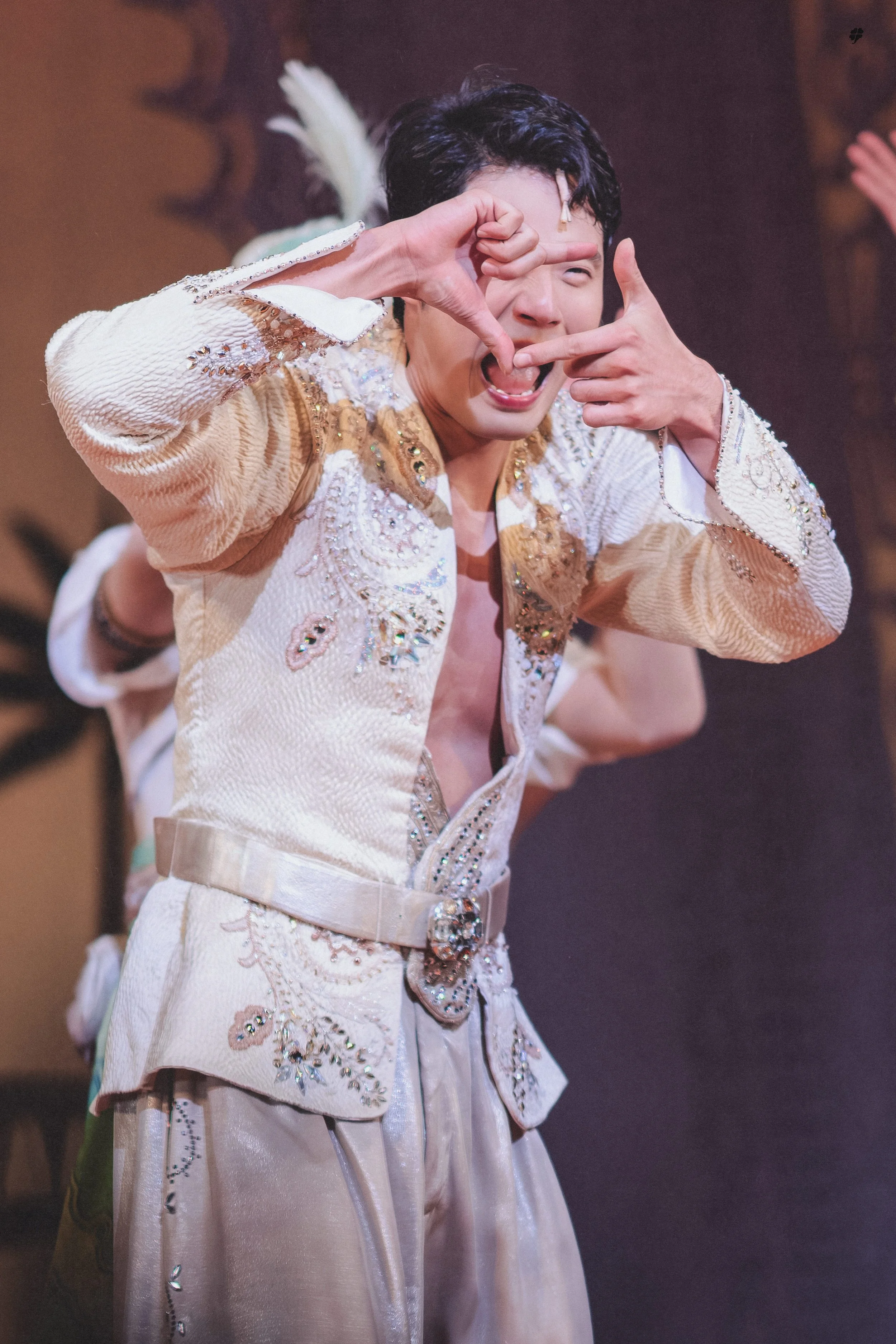 aladdin_3_2.jpg