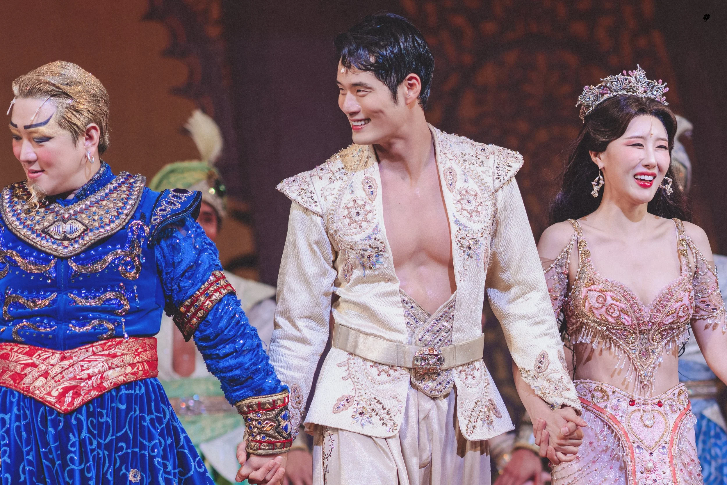 aladdin_3_5.jpg