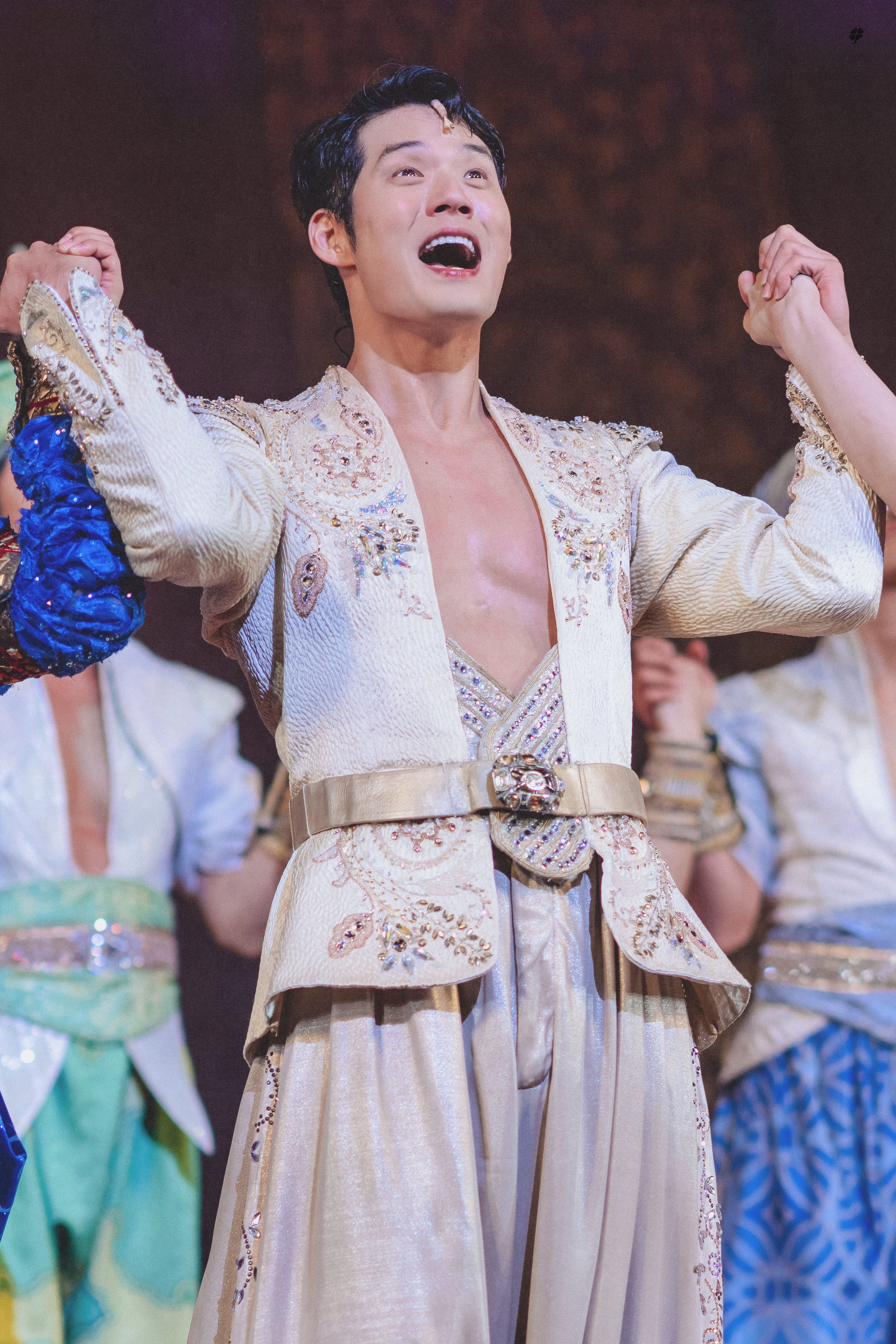 aladdin_3_12.jpg
