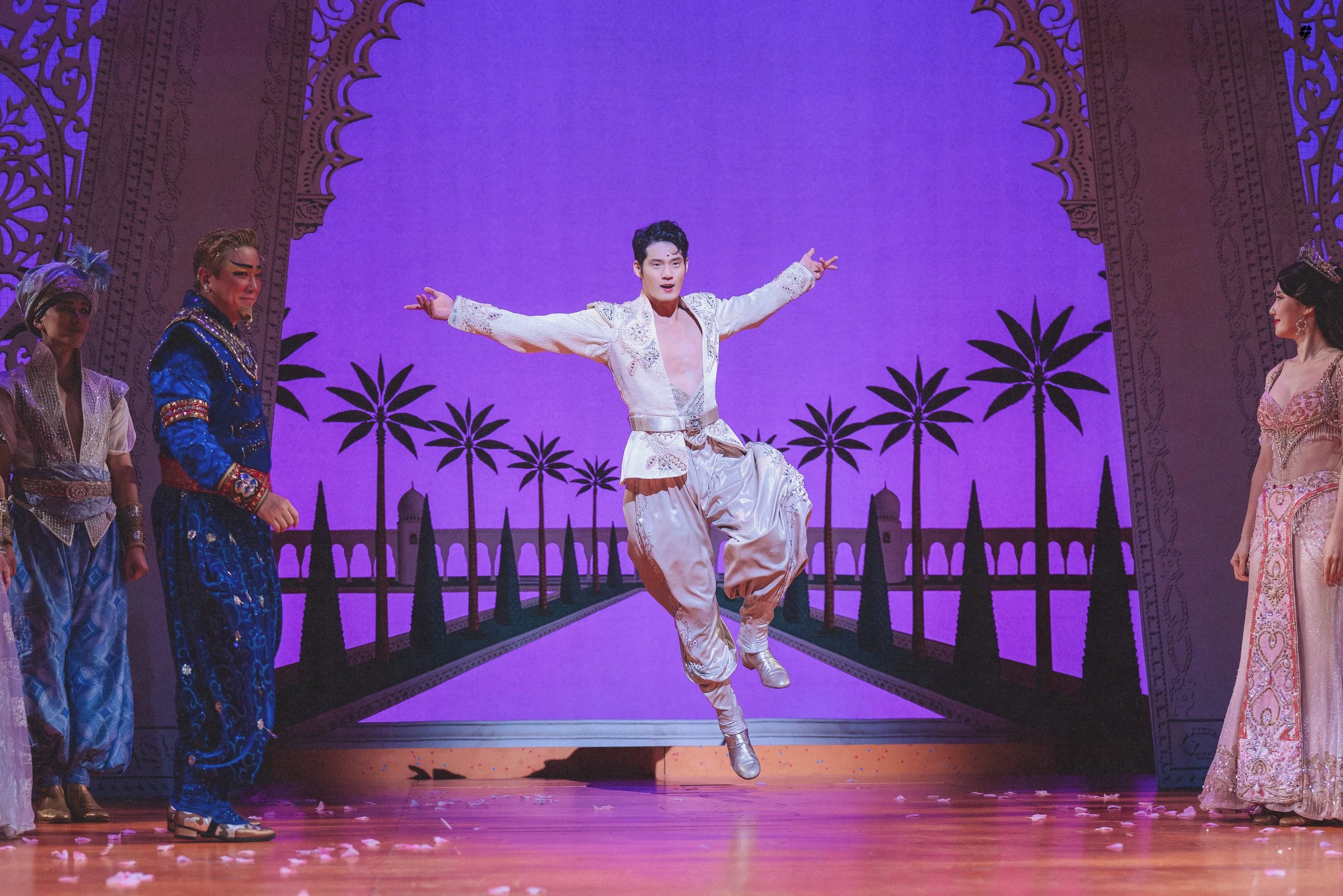 aladdin_4_1.jpg