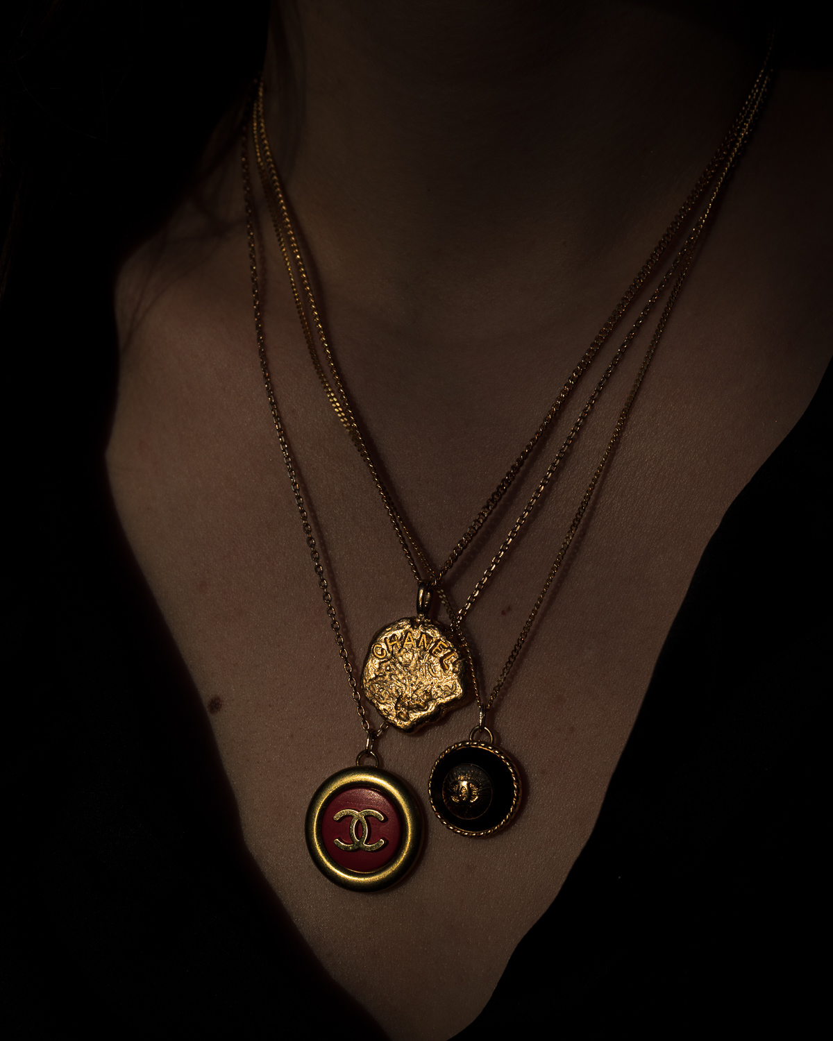 Gold and Black Chanel Button Pendant Necklace — singulié