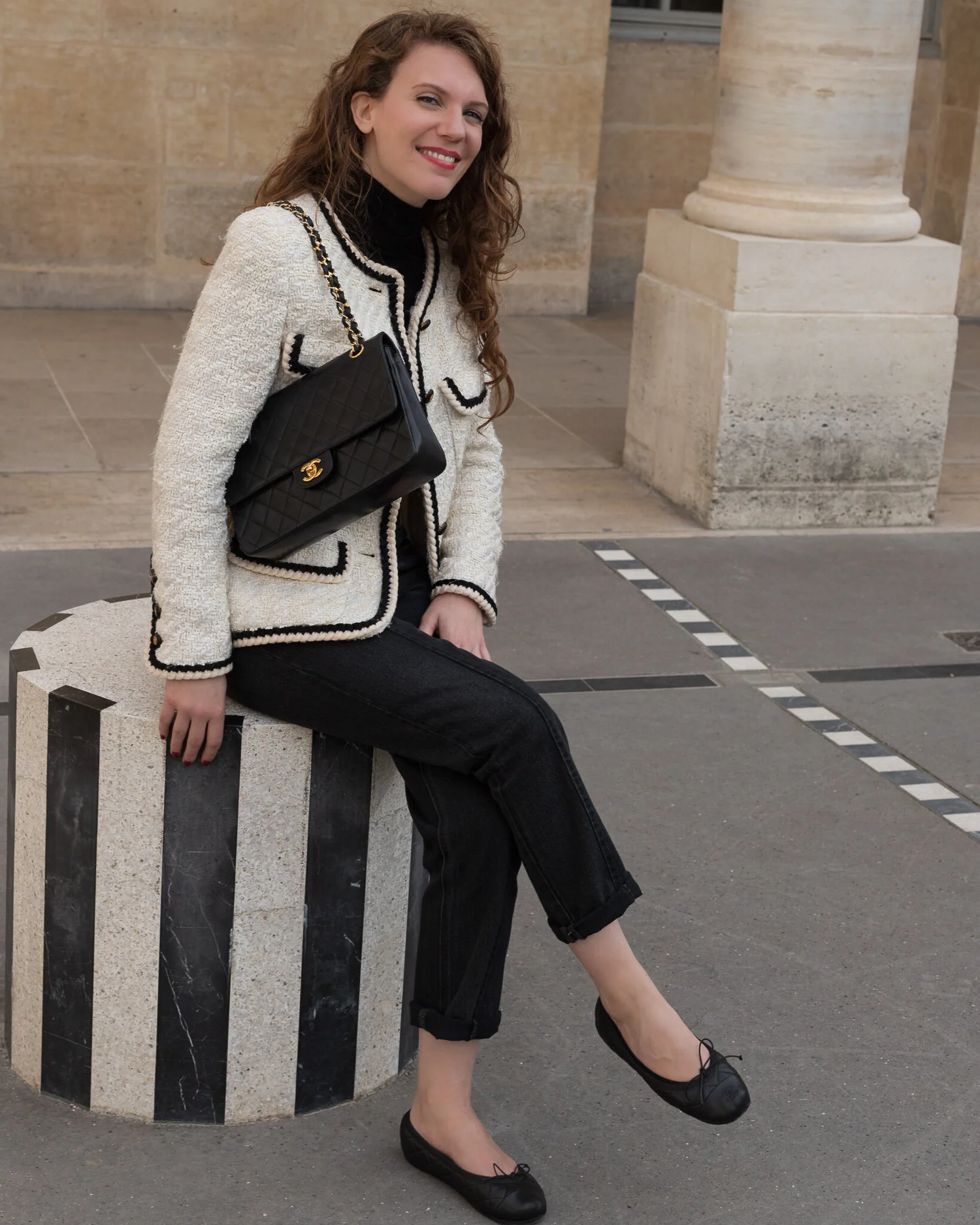 Chanel Ballerinas in Black Quilted Leather — singulié