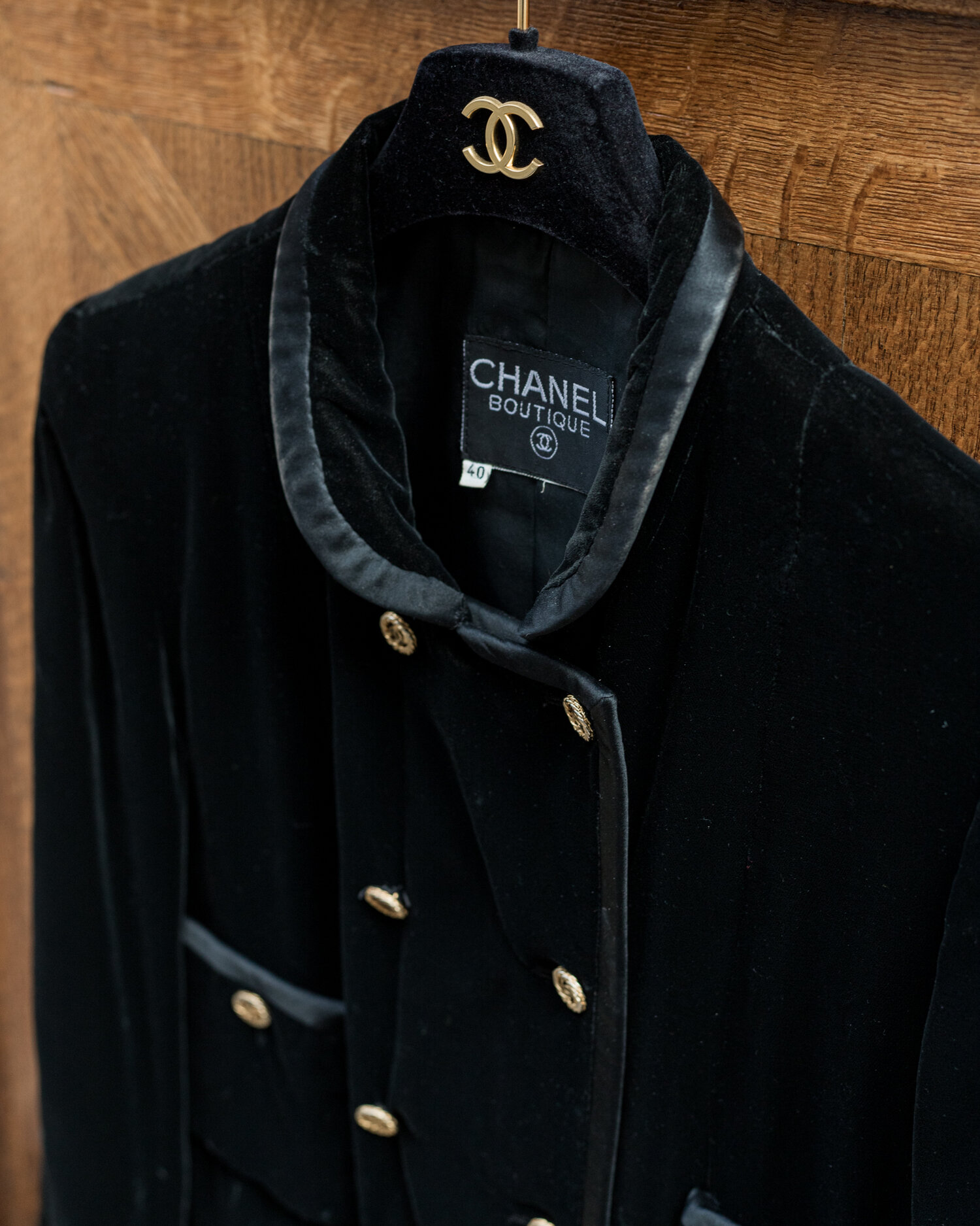 Vintage Chanel Jacket in Black Velvet — singulié