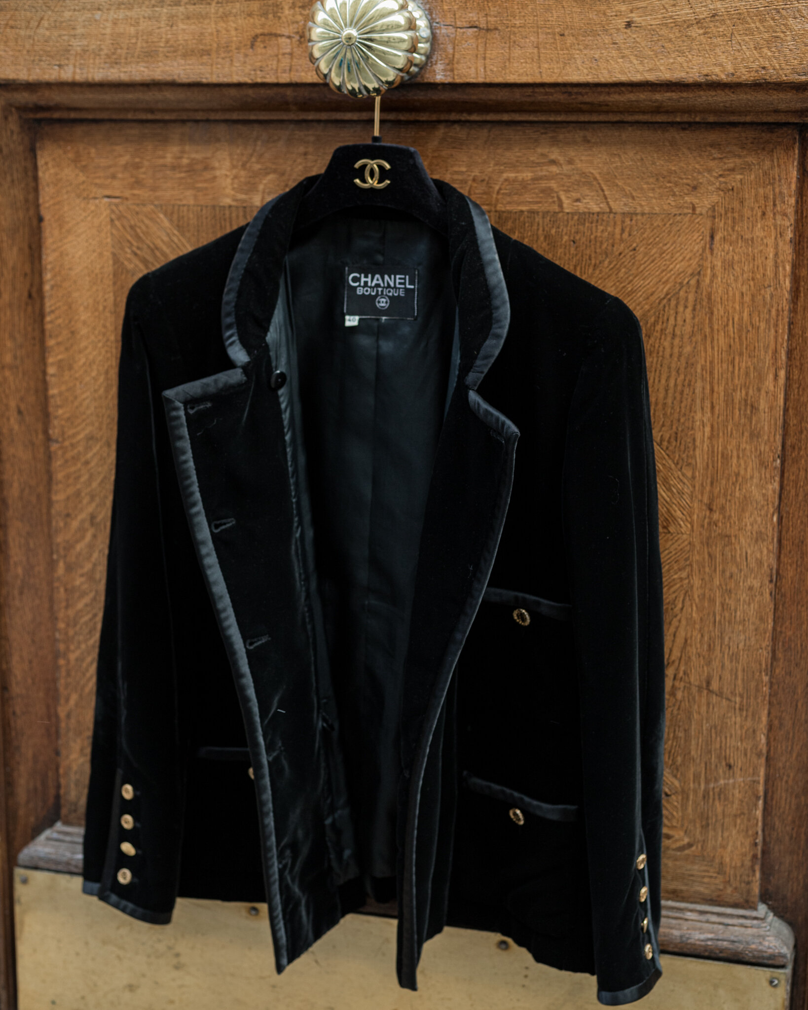 Tweed jacket Chanel Ecru size 36 FR in Tweed  19516030