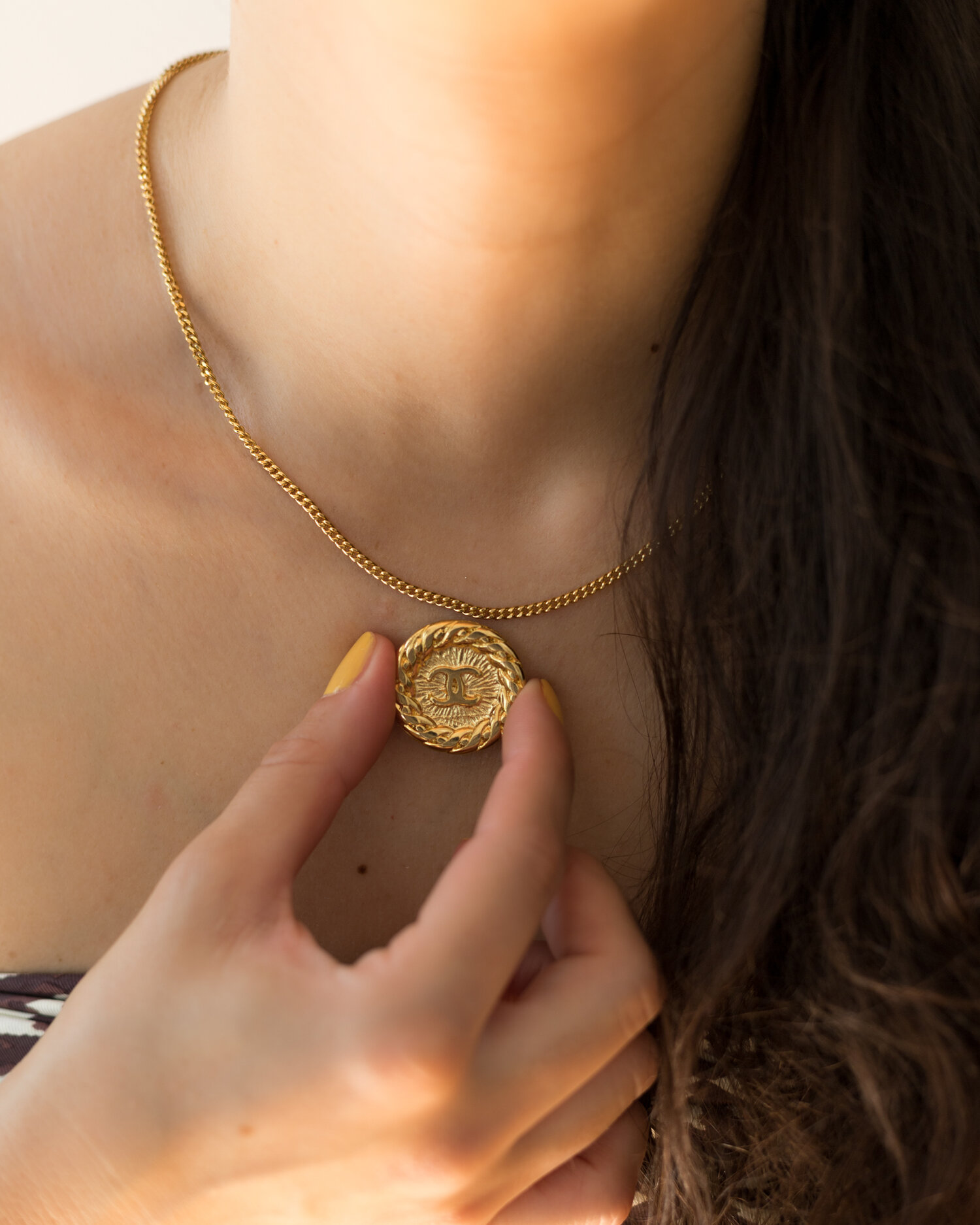 Large CC Gold Chanel Button Pendant Necklace — singulié