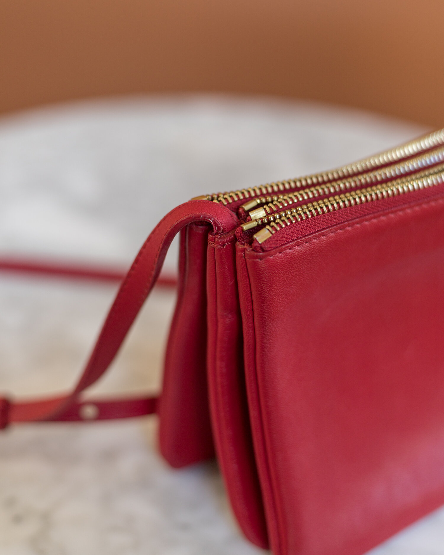 Pre-loved Celine Trio Bag in Red — singulié