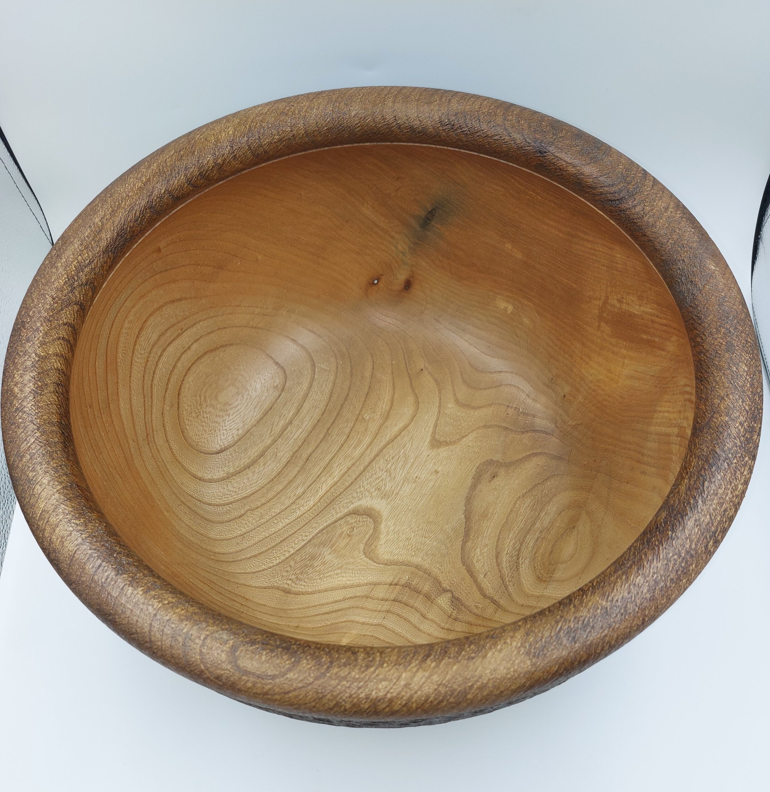 16x8 Texturised Irish Elm Bowl inside view 0507.jpg