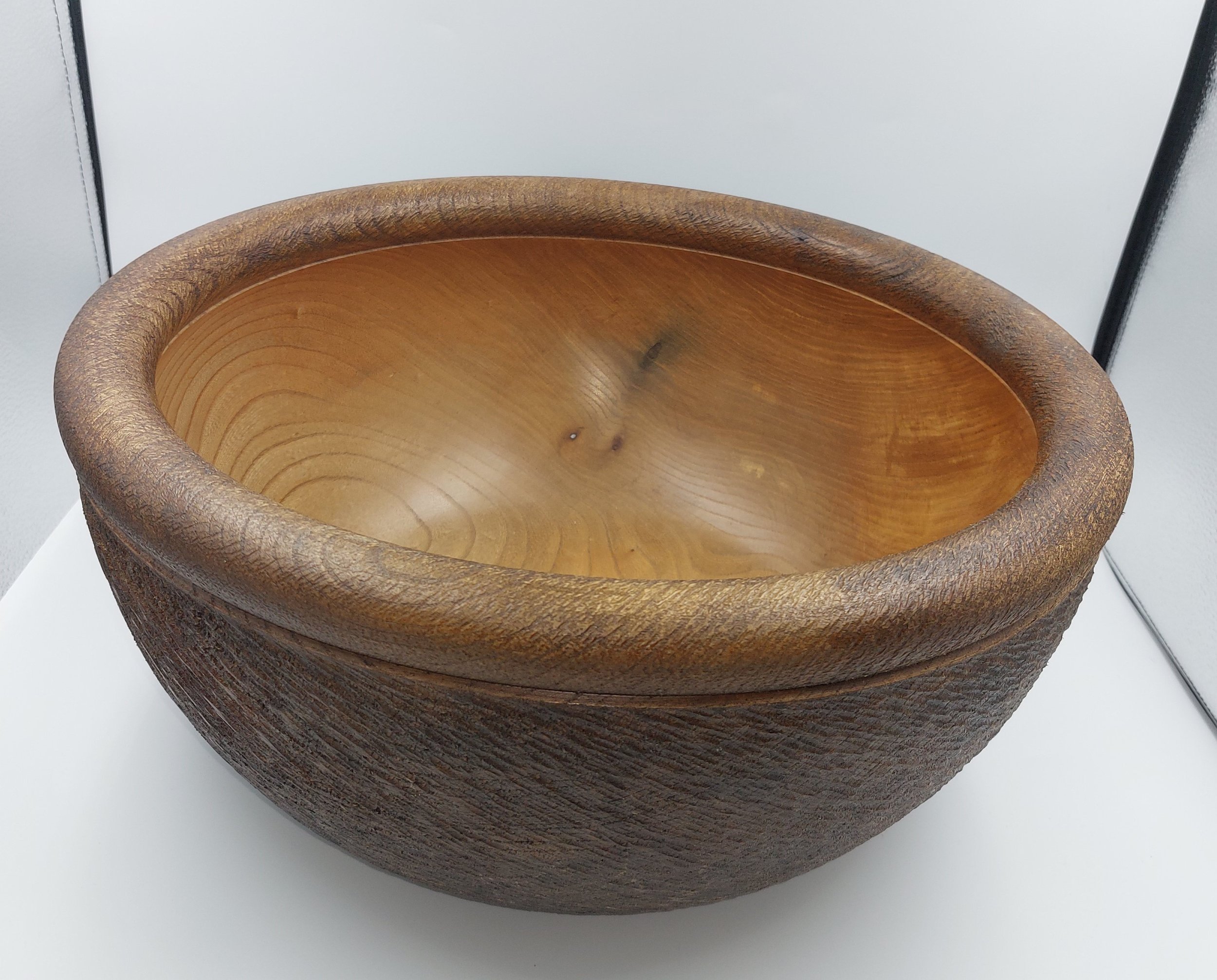 16x8 Texturised Irish Elm Bowl 0507 B.jpg